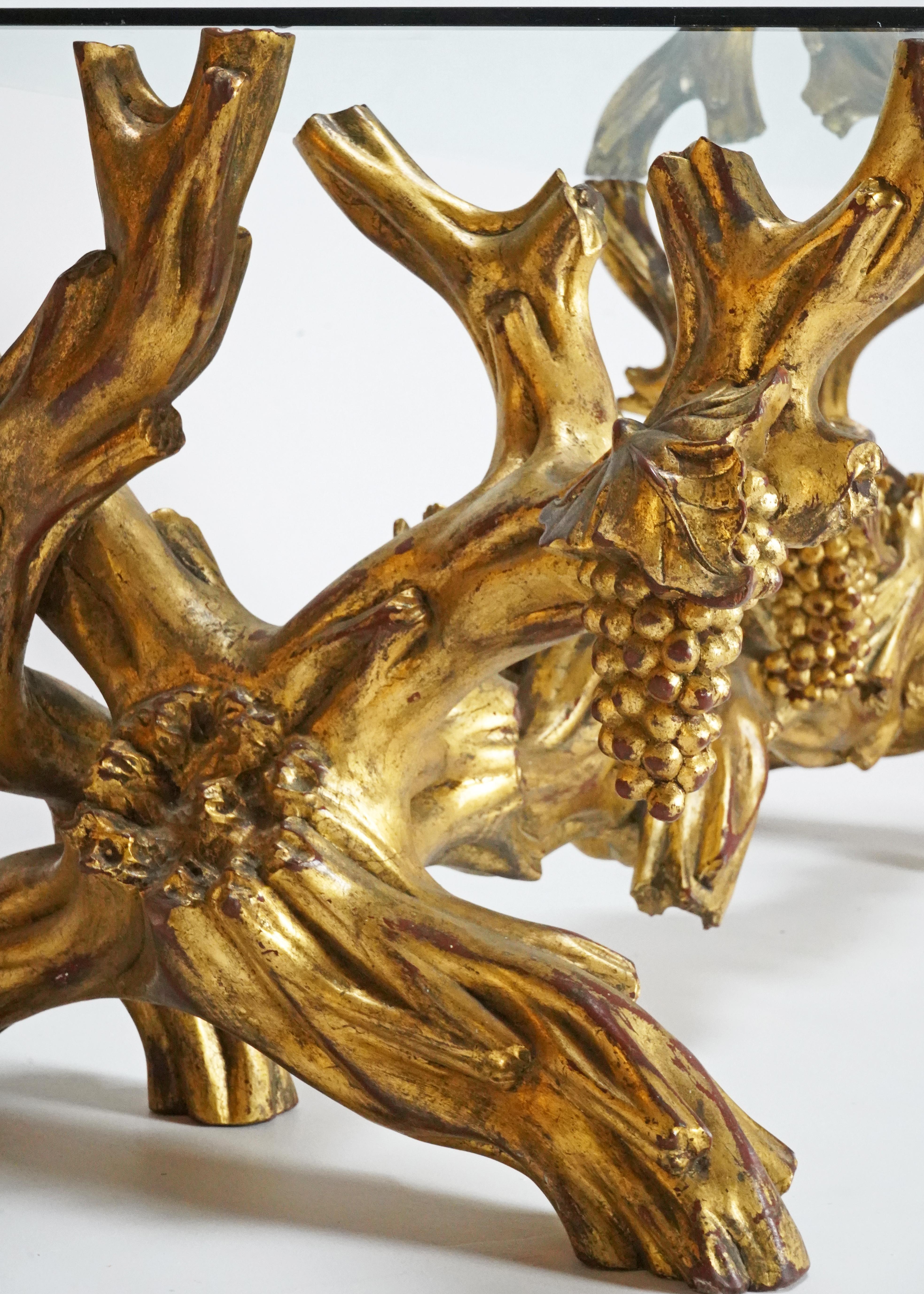 Baroque Italian 19th Century Gold Gilt Wood Craved Vine & Grapes Coffee Table
