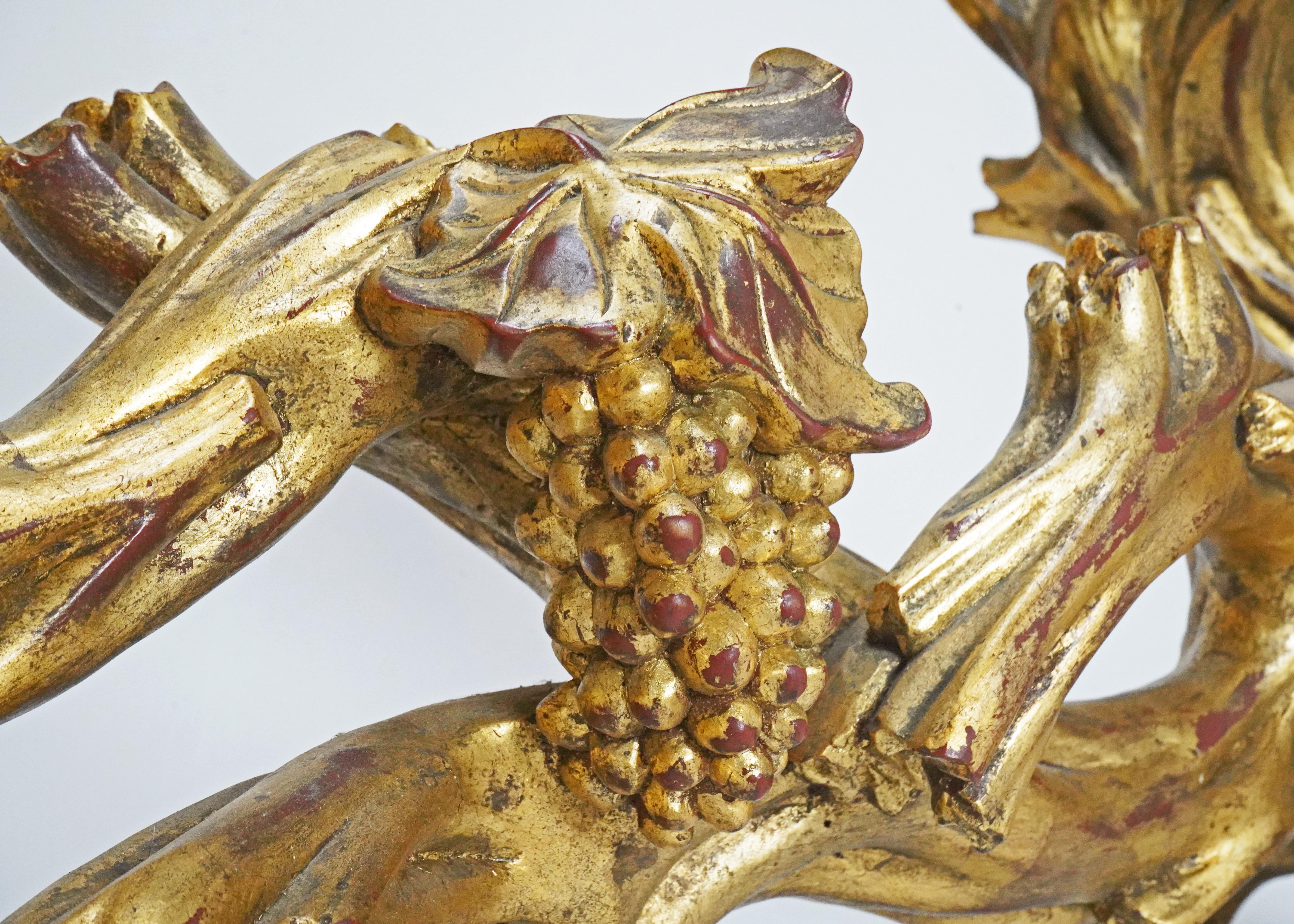 Italian 19th Century Gold Gilt Wood Craved Vine & Grapes Coffee Table 1