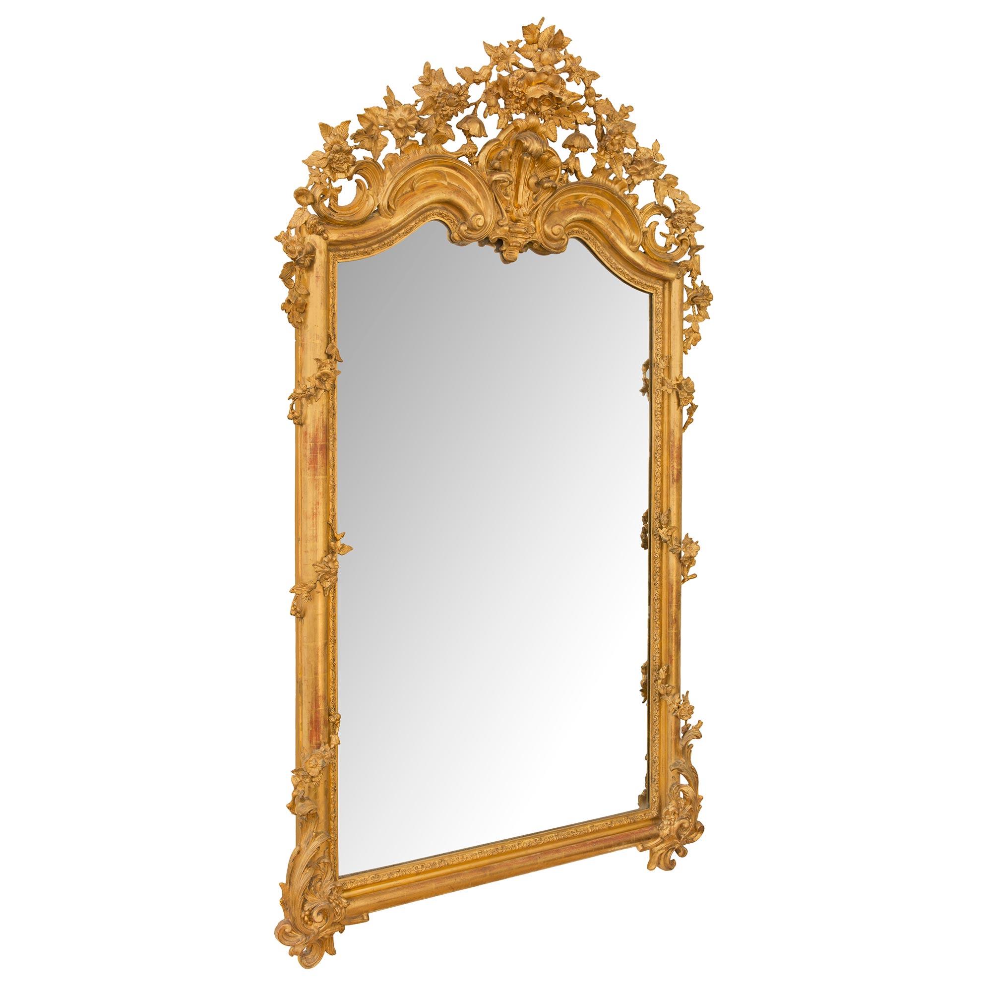 Louis XVI Italian 19th Century Grand Scale Giltwood Mirror For Sale