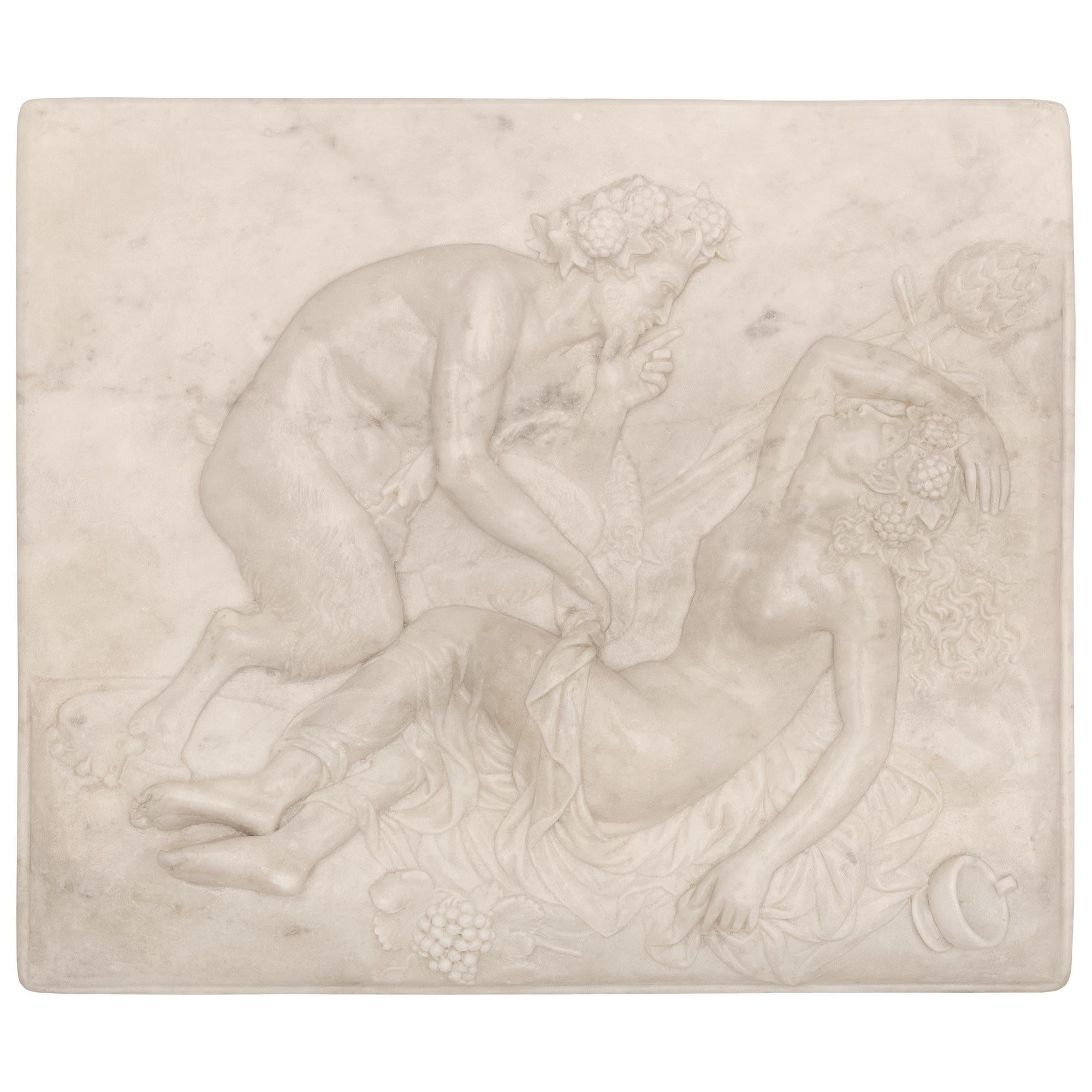 Dekorative italienische Marmor-Wandtafel aus der Grand Tour-Periode des 19. Jahrhunderts im Angebot 3