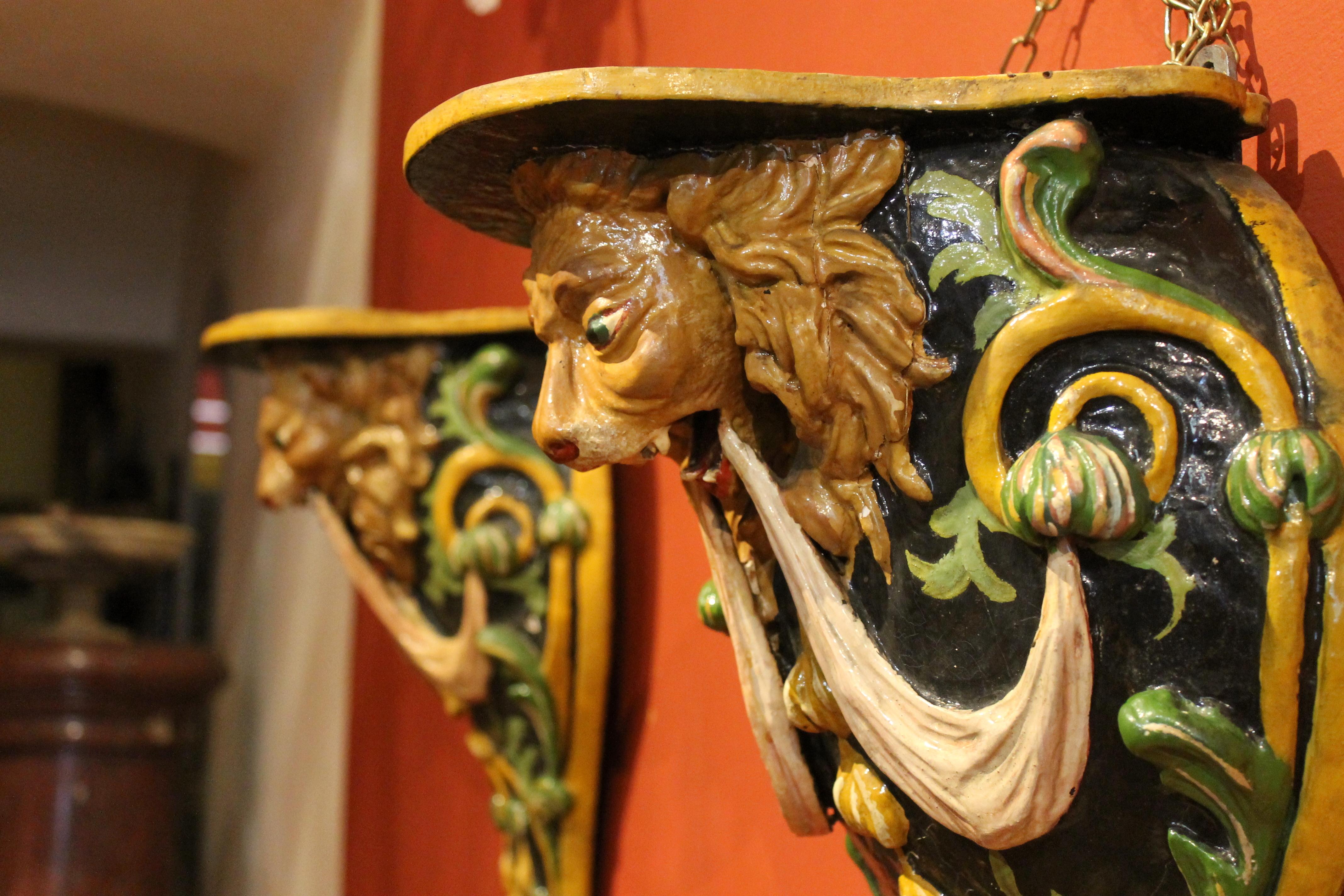 Hand-Carved Italian 19th Century Hand Carved and Lacquer Wood Wall Brackets with Lion Heads