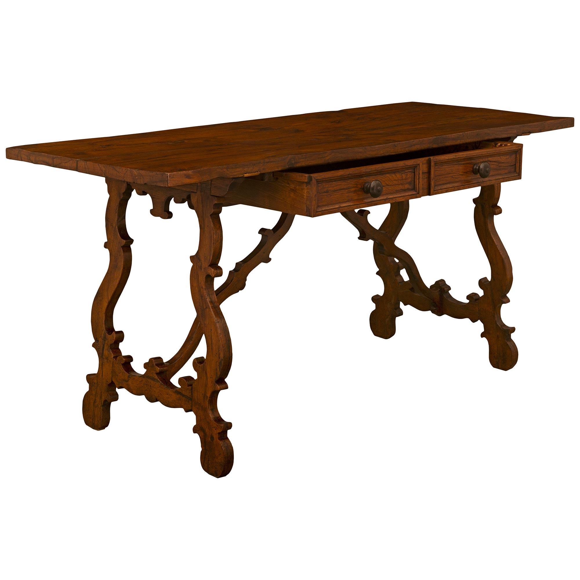 Renaissance An attractive Italian 19th century Oak trestle table/desk For Sale
