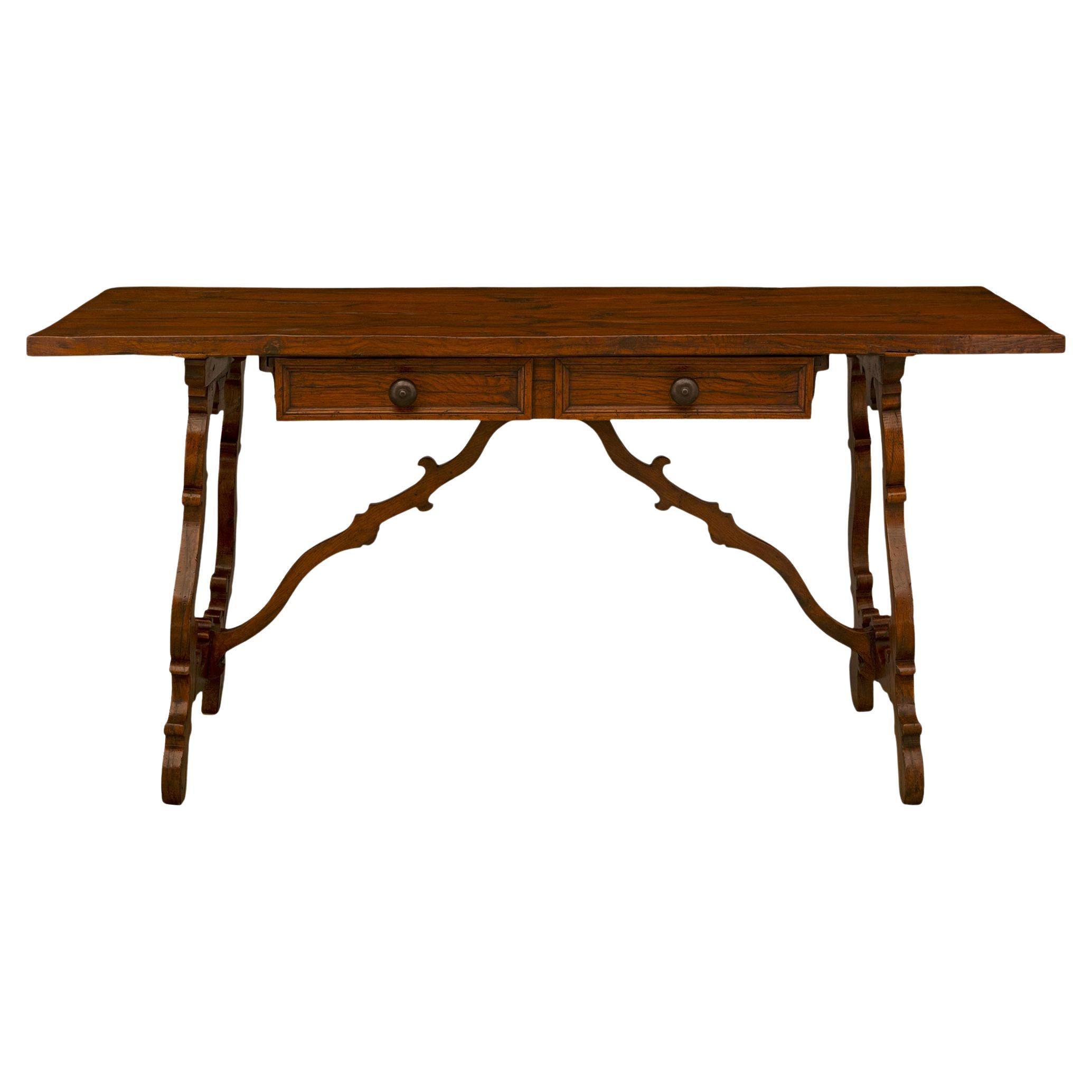 An attractive Italian 19th century Oak trestle table/desk For Sale