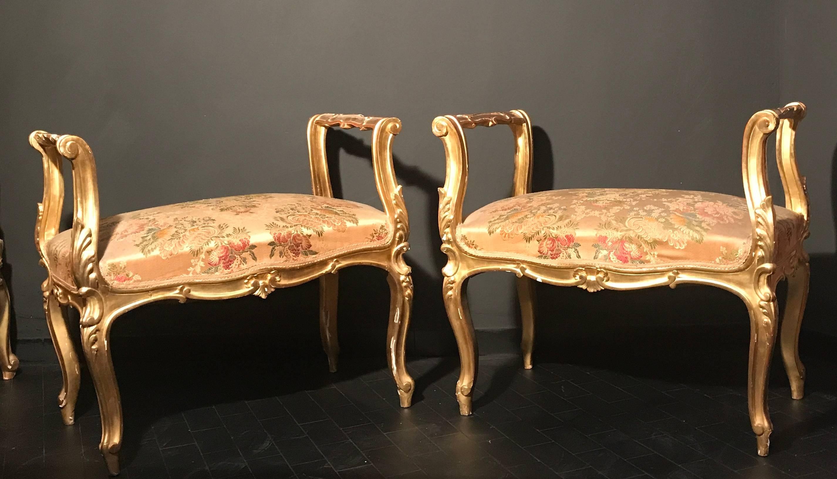 XIXe siècle Suite de salon dorée italienne du 19ème siècle, dix pièces, 1850 en vente