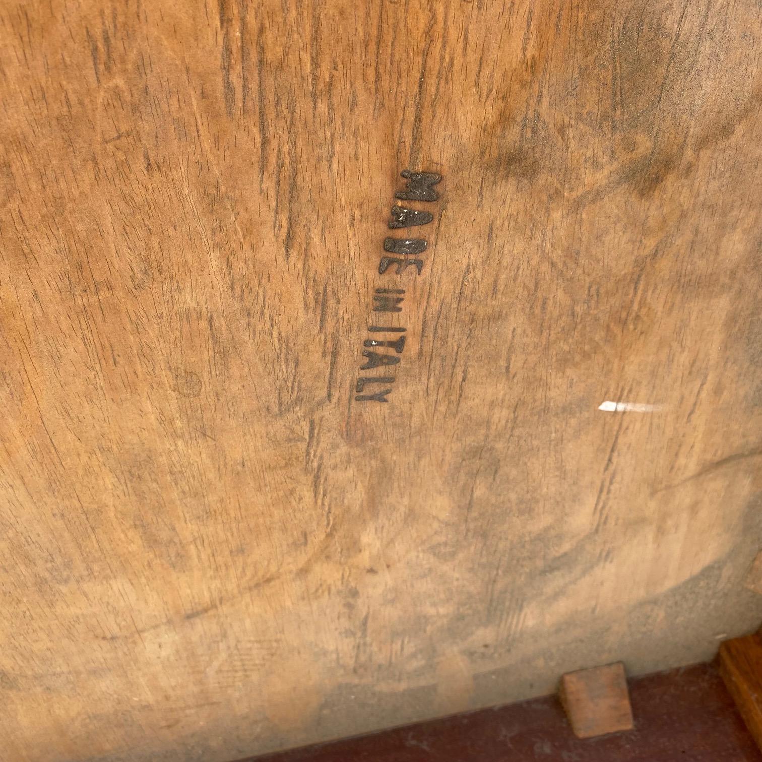Italian 19th Century Louis XV Oak Side Table with Herringbone Pattern For Sale 5