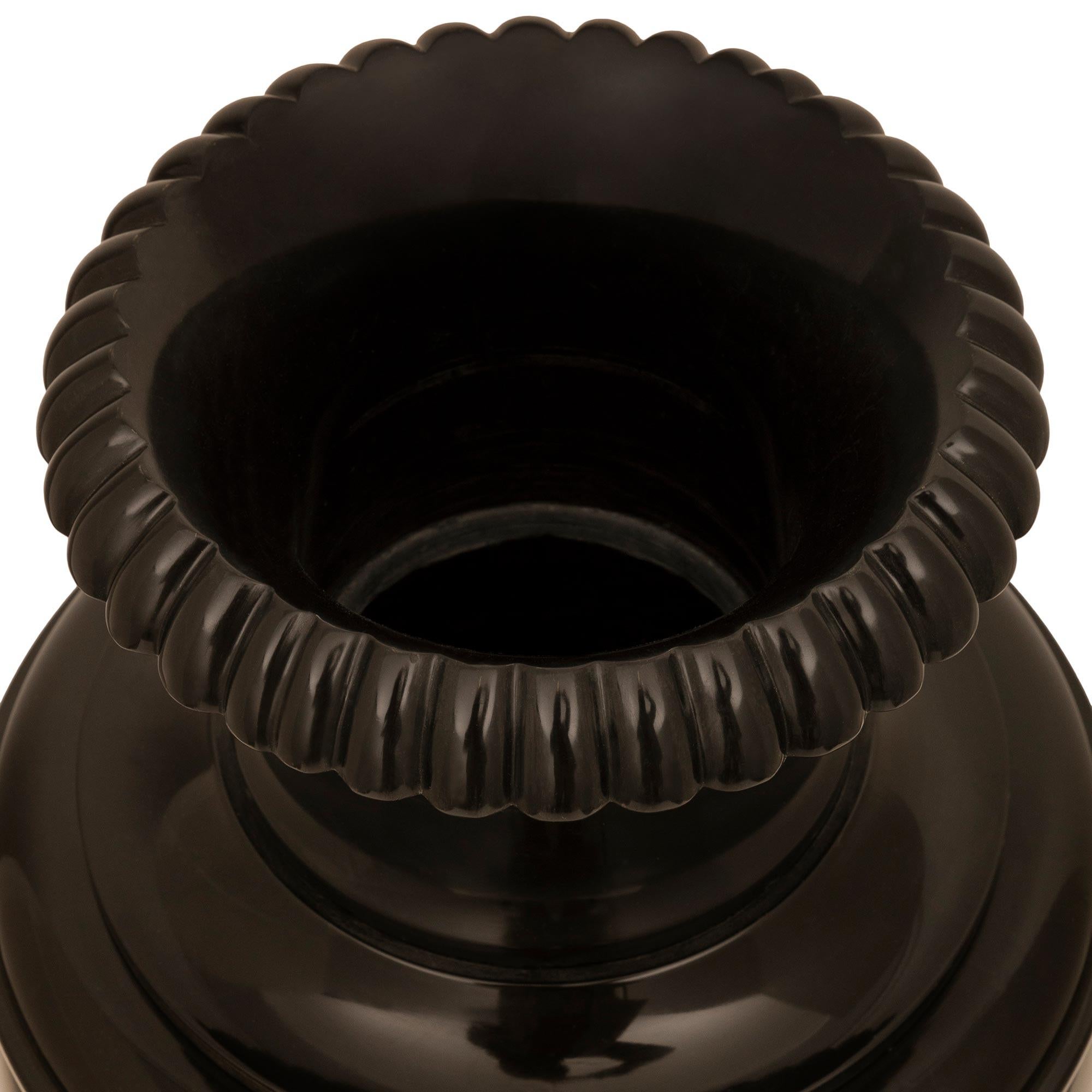 Vaso in marmo nero belga e PIETRA DURA italiano del XIX secolo in stile Luigi XV in vendita 4