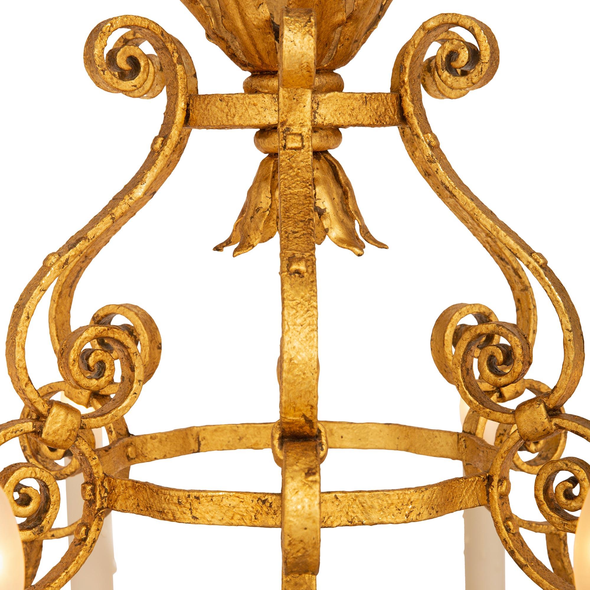 Italian 19th Century Louis XV St. Gilt Metal Chandelier For Sale 2
