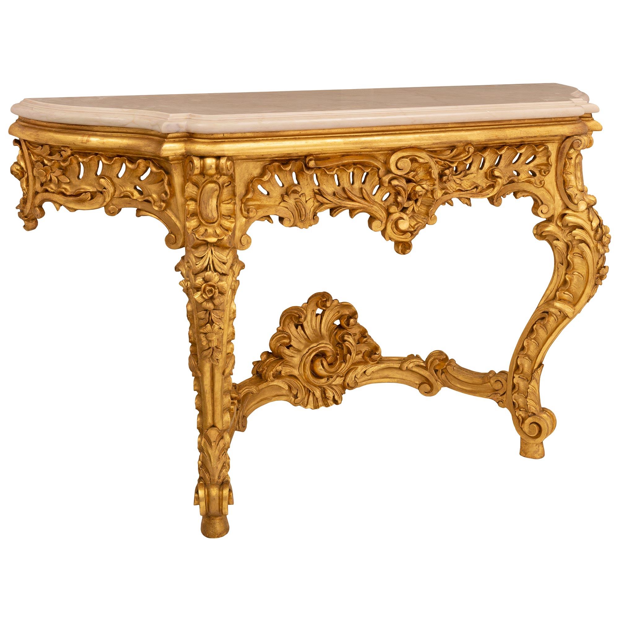 Italian 19th Century Louis XV St. Giltwood and Jaune De Valence Marble Console In Good Condition For Sale In West Palm Beach, FL