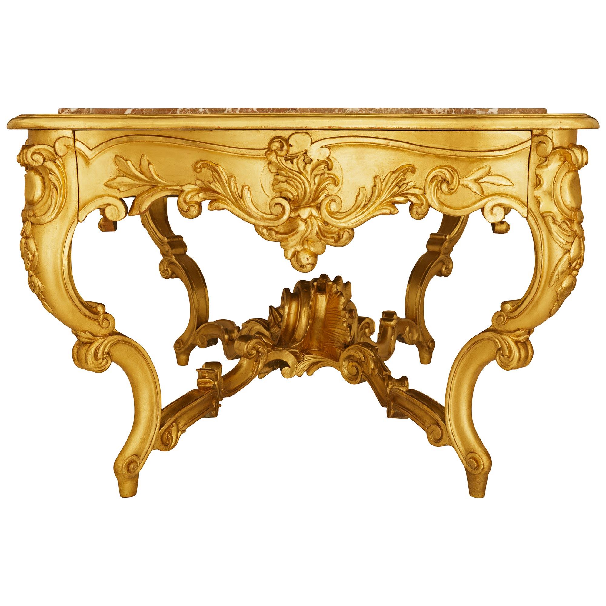 Mesa de centro italiana de madera dorada y mármol Luis XV del siglo XIX en Bueno estado para la venta en West Palm Beach, FL