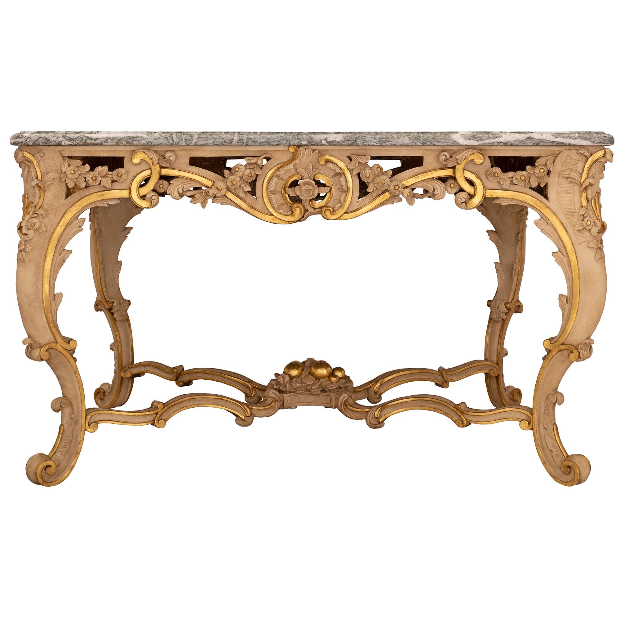 Italian 19th Century Louis XV St. Giltwood and Marble Center Table For Sale 1