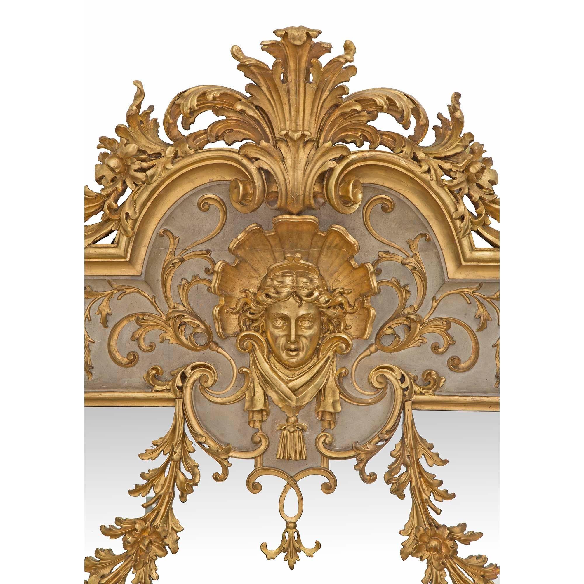 Italian 19th Century Louis XV St. Patinated and Giltwood Mirror with Clock In Good Condition For Sale In West Palm Beach, FL