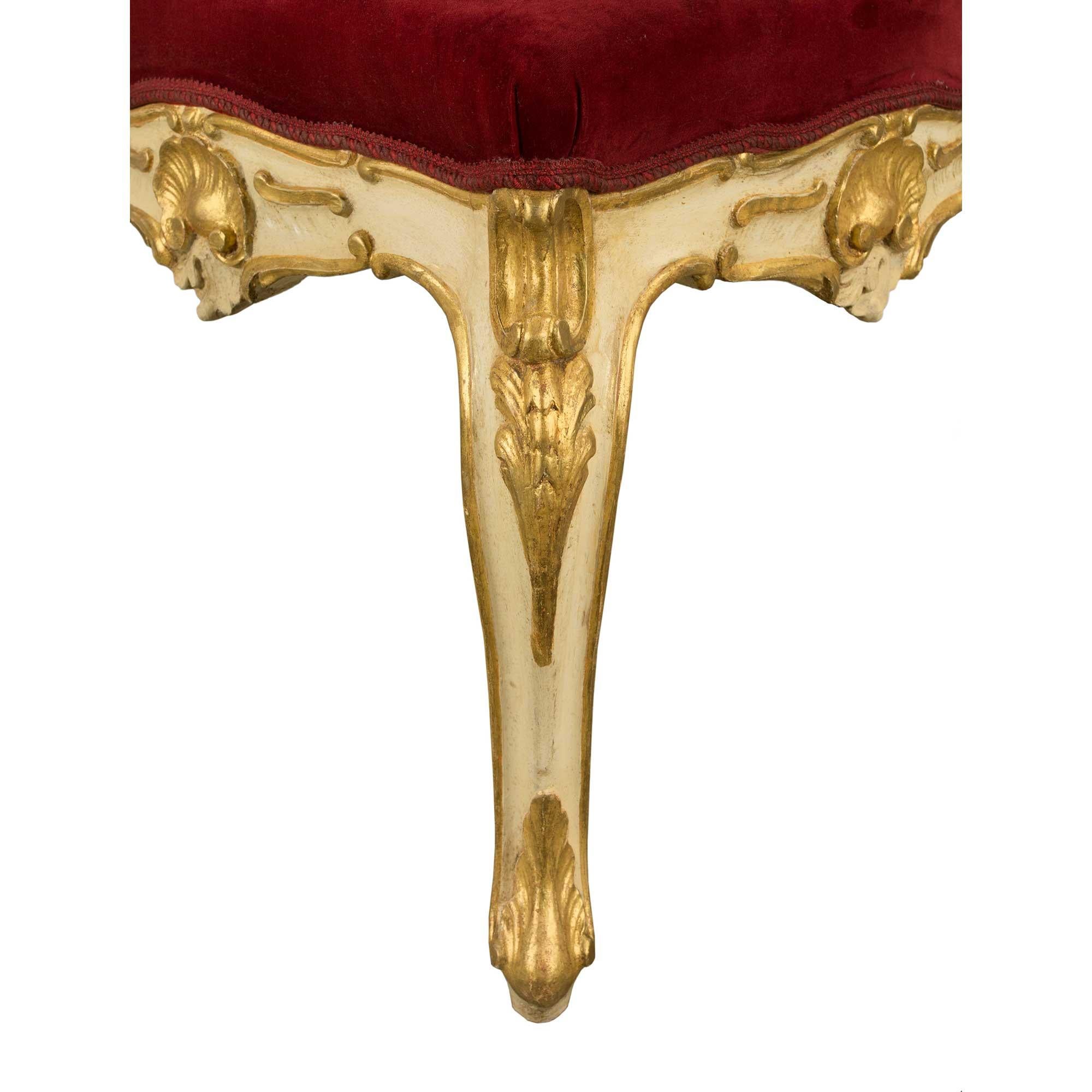 Italian 19th Century Louis XV St. Patinated and Giltwood Stools For Sale 4
