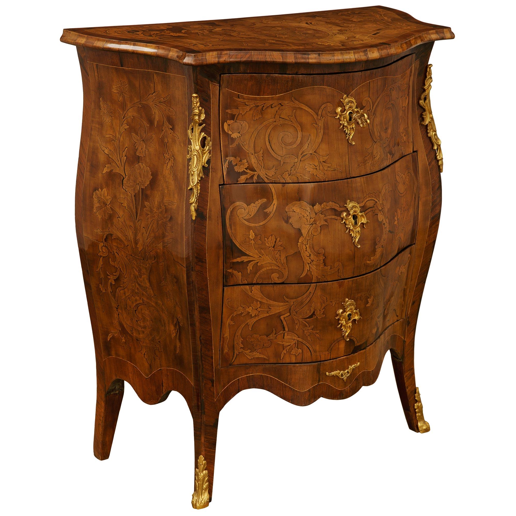 Italian 19th century Louis XV st. Walnut and Ormolu commode In Good Condition For Sale In West Palm Beach, FL