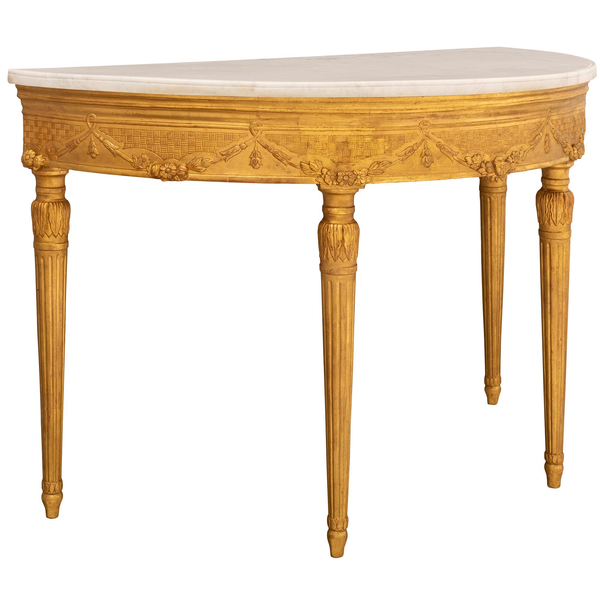 Italian 19th Century Louis XVI St. Giltwood and White Carrara Marble Console In Good Condition For Sale In West Palm Beach, FL