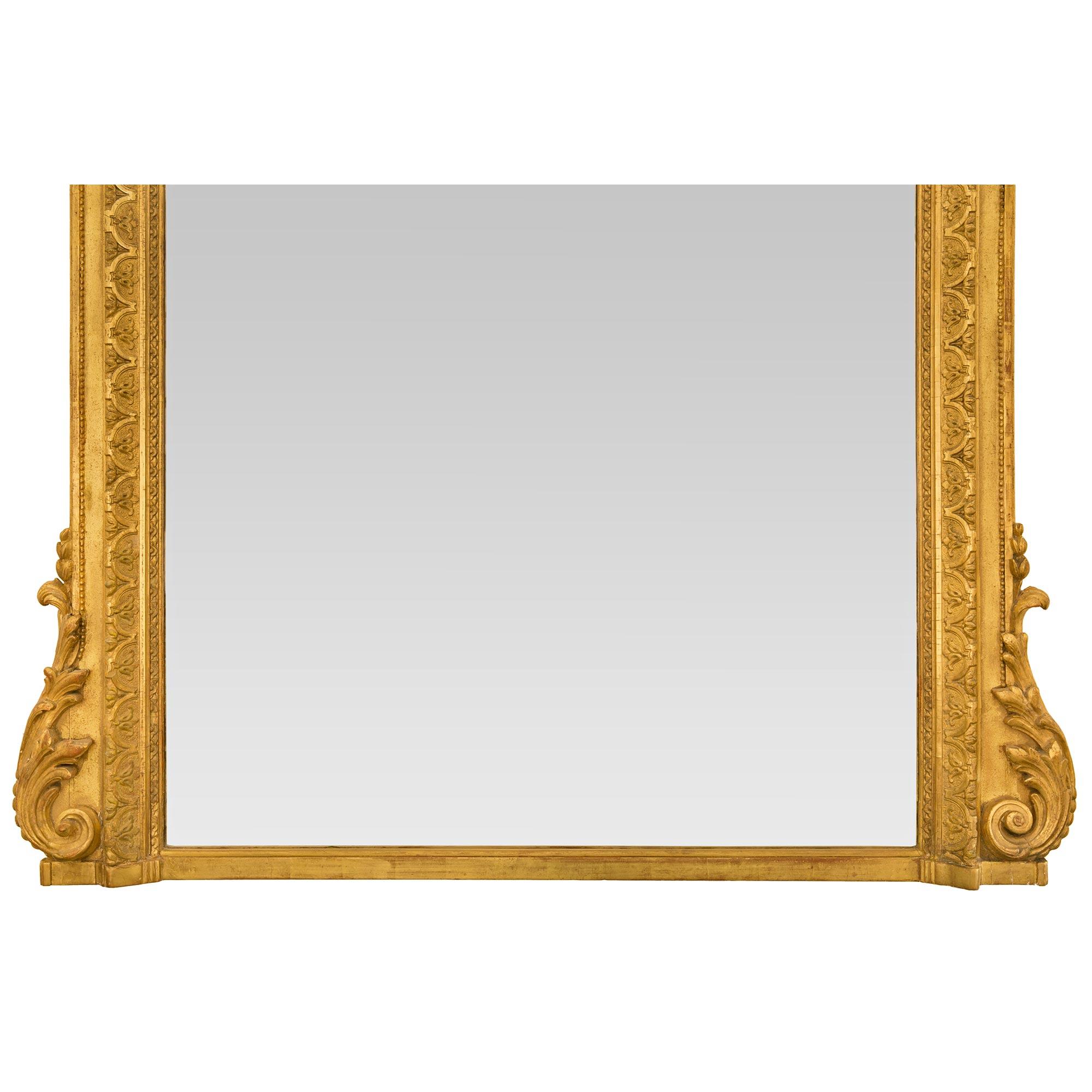 Italian 19th Century Louis XVI St. Giltwood Mirror For Sale 4