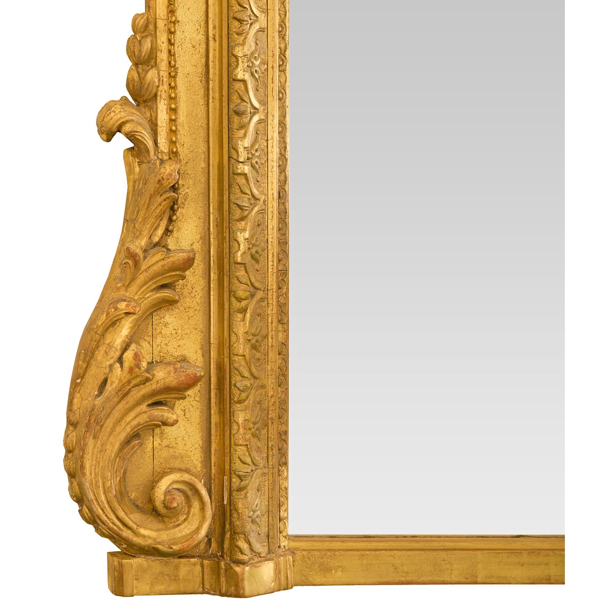 Italian 19th Century Louis XVI St. Giltwood Mirror For Sale 5