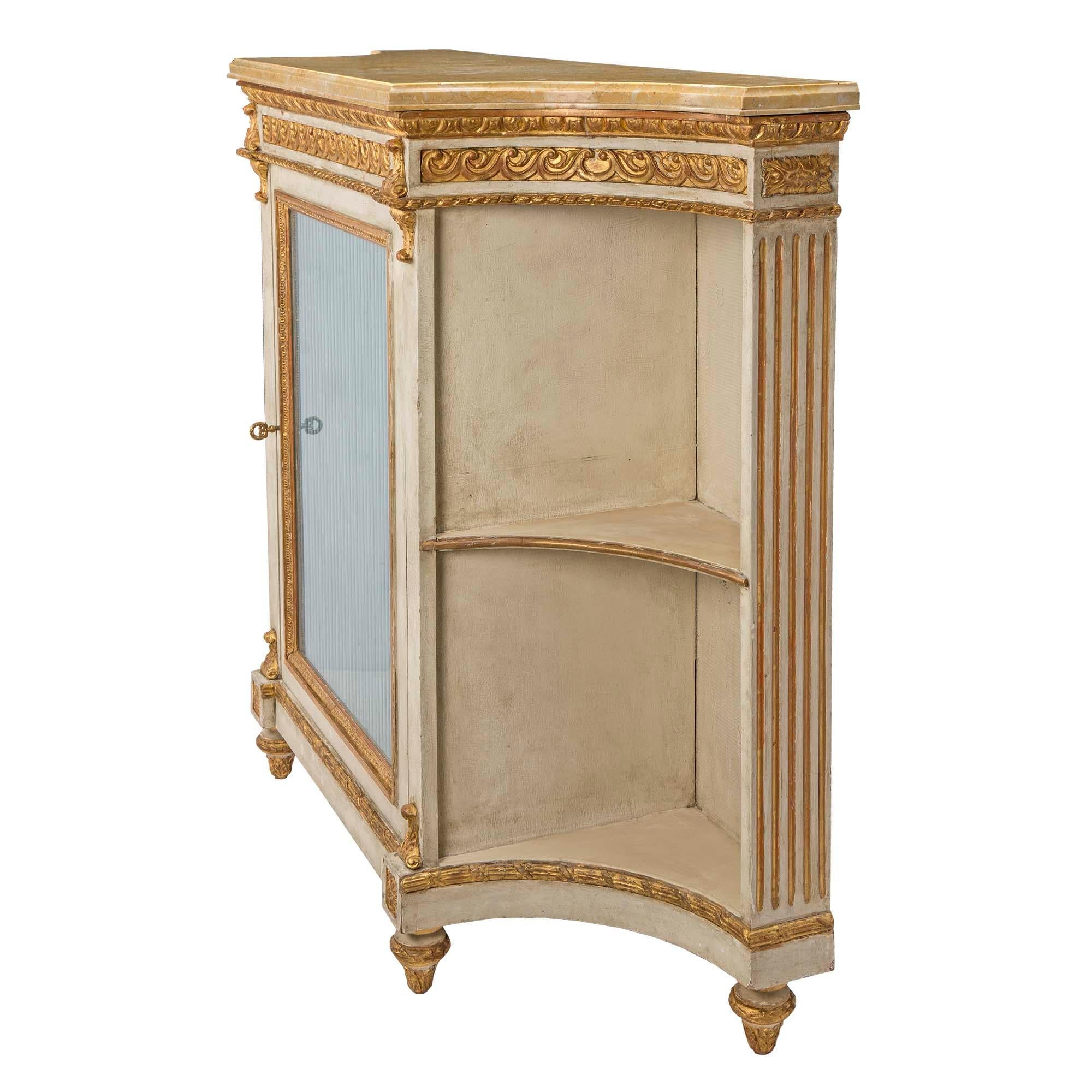 Italian 19th Century Louis XVI St. Patinated and Giltwood Cabinets For Sale 2