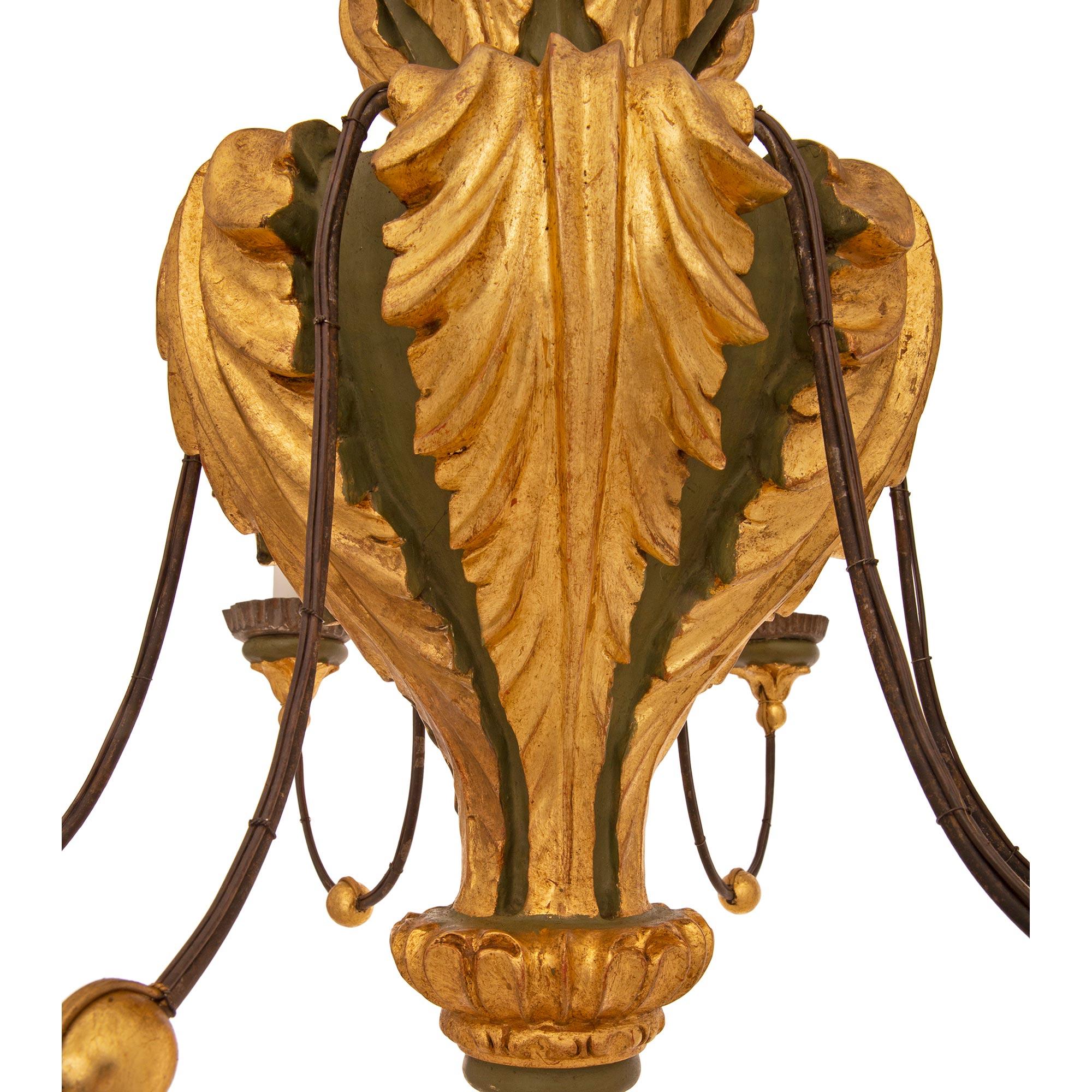 Italian 19th Century Louis XVI St. Patinated And Giltwood Chandelier In Good Condition For Sale In West Palm Beach, FL