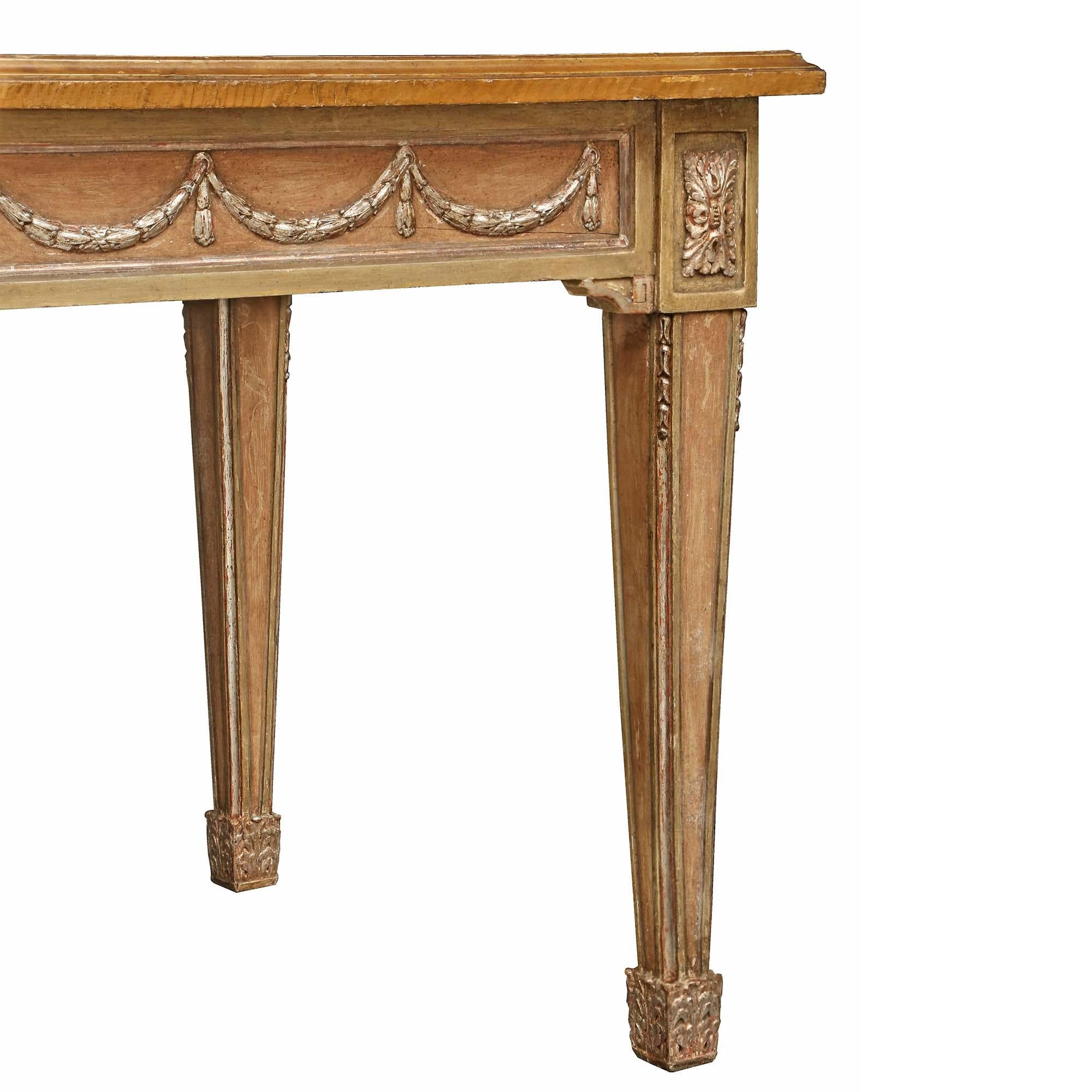 Bois Table italienne du 19ème siècle de style Louis XVI patinée et Mecca en vente