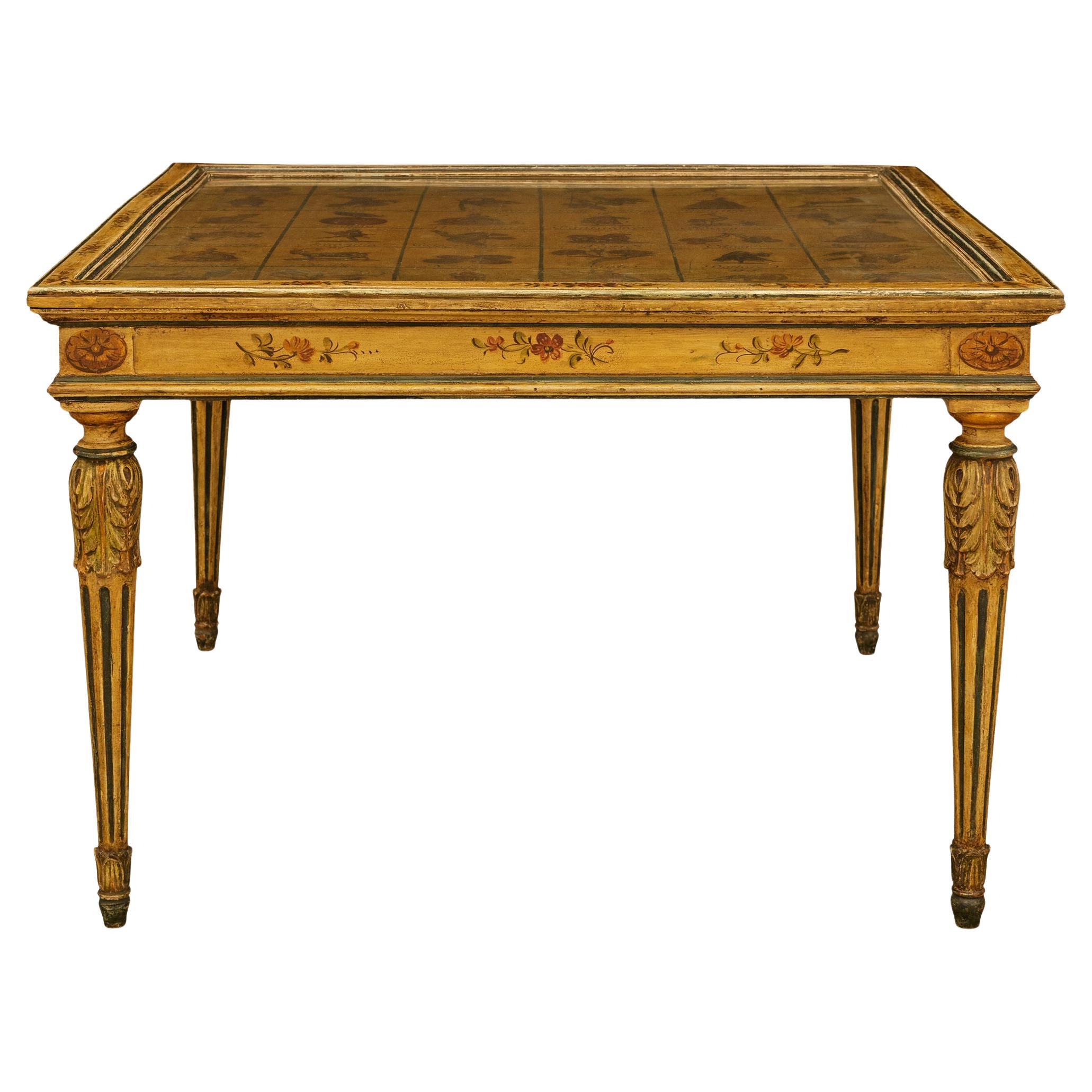 Mesa de centro italiana del siglo XIX, estilo Luis XVI, de madera patinada y cristal en venta