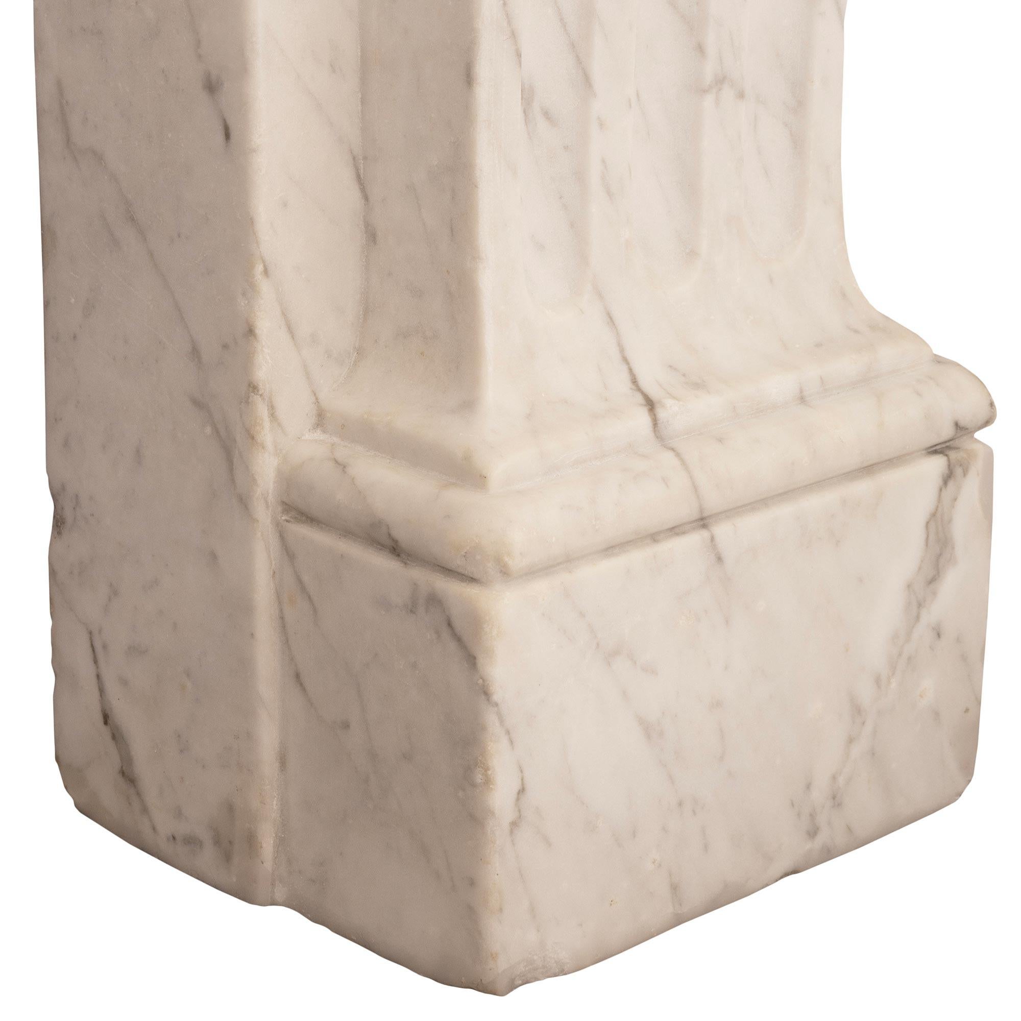 Italian 19th century Louis XVI st. white Carrara marble console For Sale 2