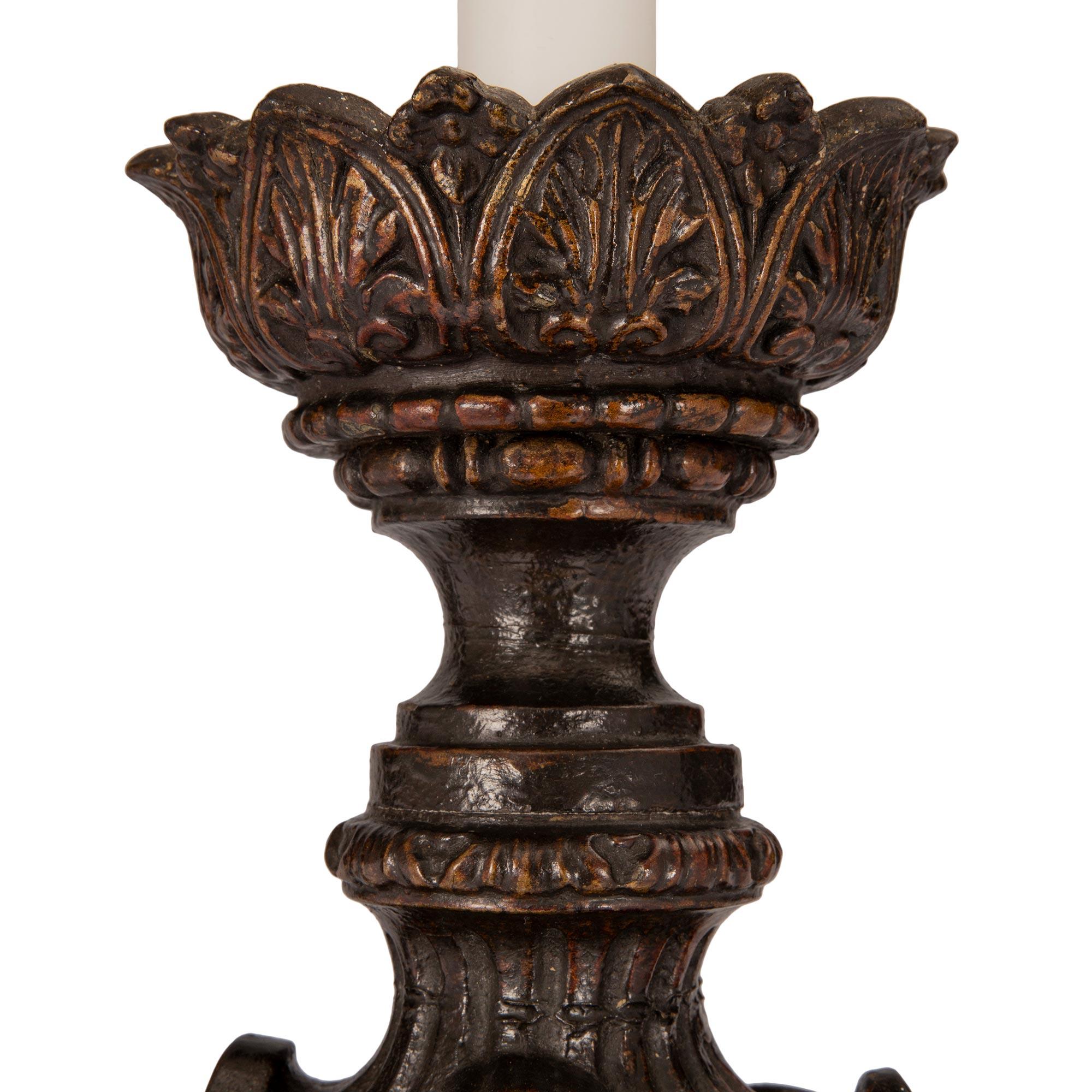 Italian 19th Century Louis XVI Style Cast Iron Floor Lamp For Sale 5