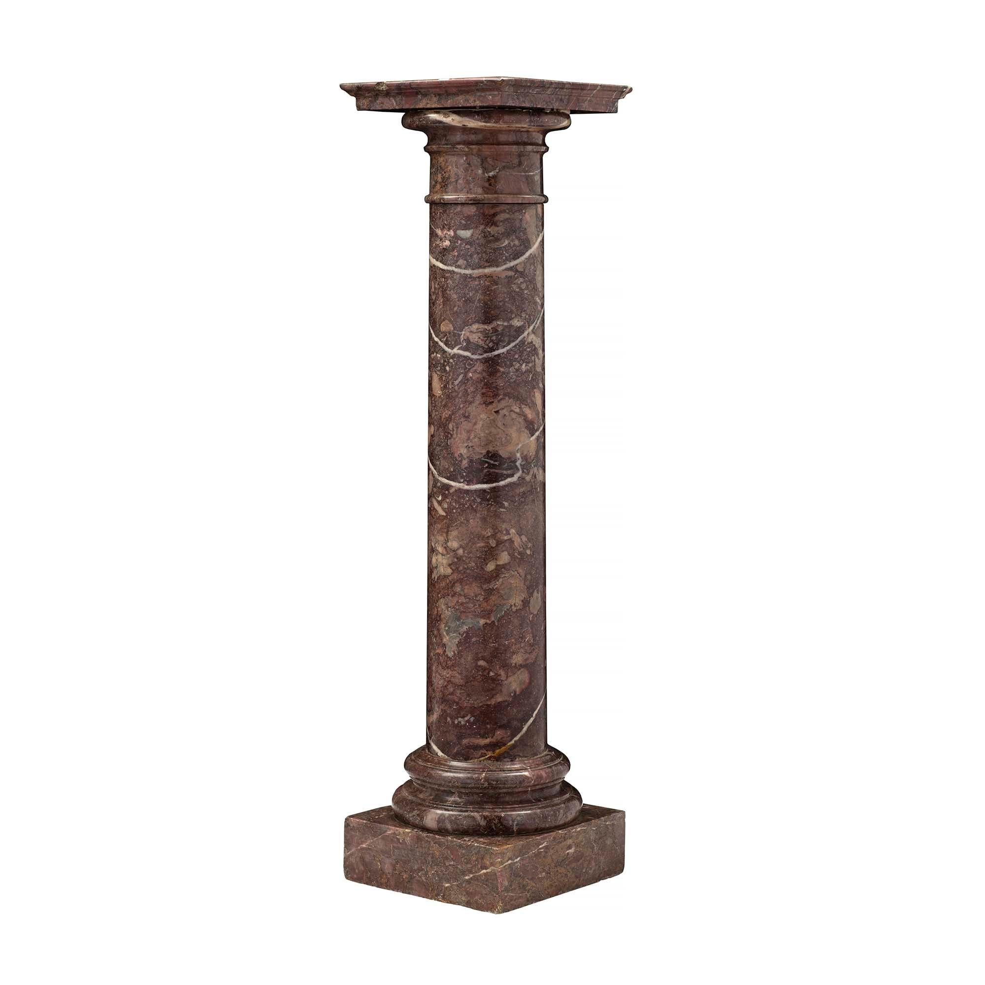 Italian 19th Century Marble Pedestal In Good Condition For Sale In West Palm Beach, FL