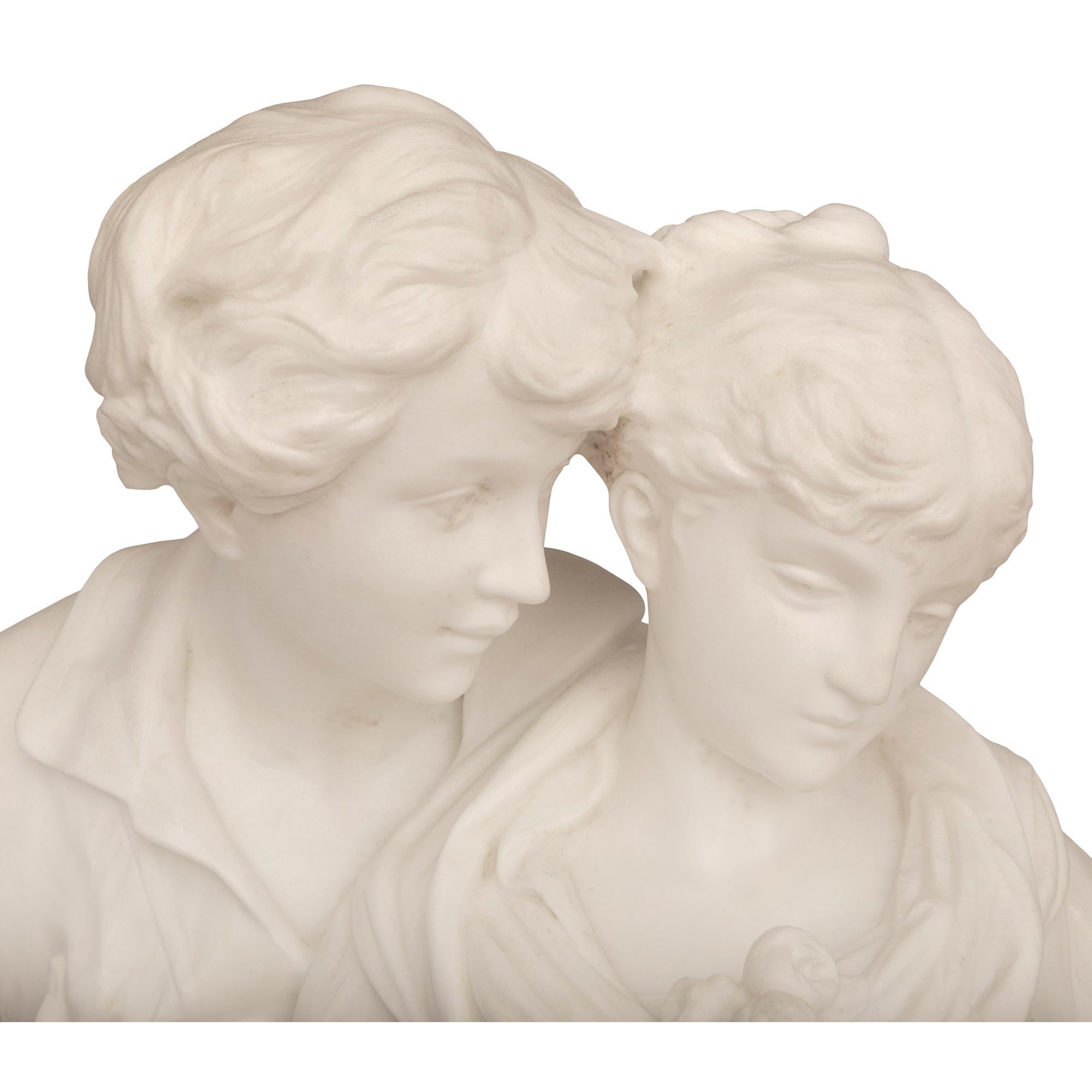 Italian 19th Century Marble Statue of Young Courtship For Sale 1