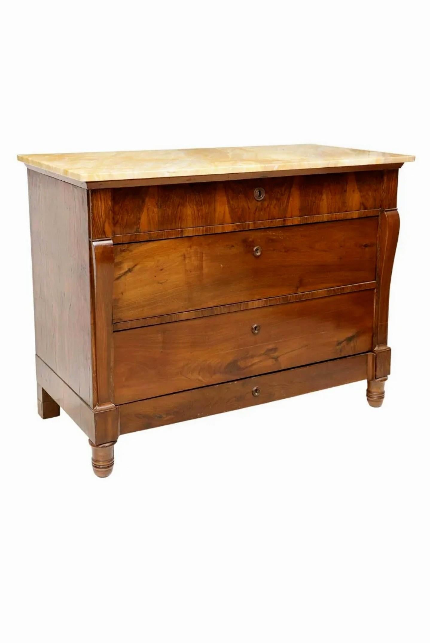 Hand-Crafted Italian 19th Century Marble-Top Figured Walnut Chest of Drawers Commode