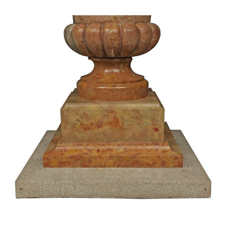 Italian 19th Century Marble Urn For Sale at 1stDibs
