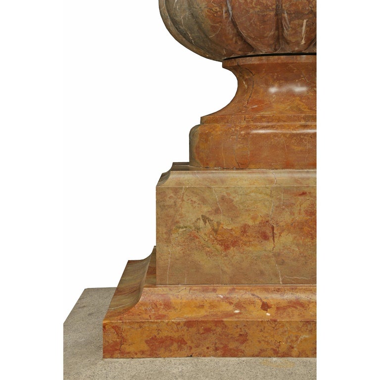 Italian 19th Century Marble Urn For Sale at 1stDibs