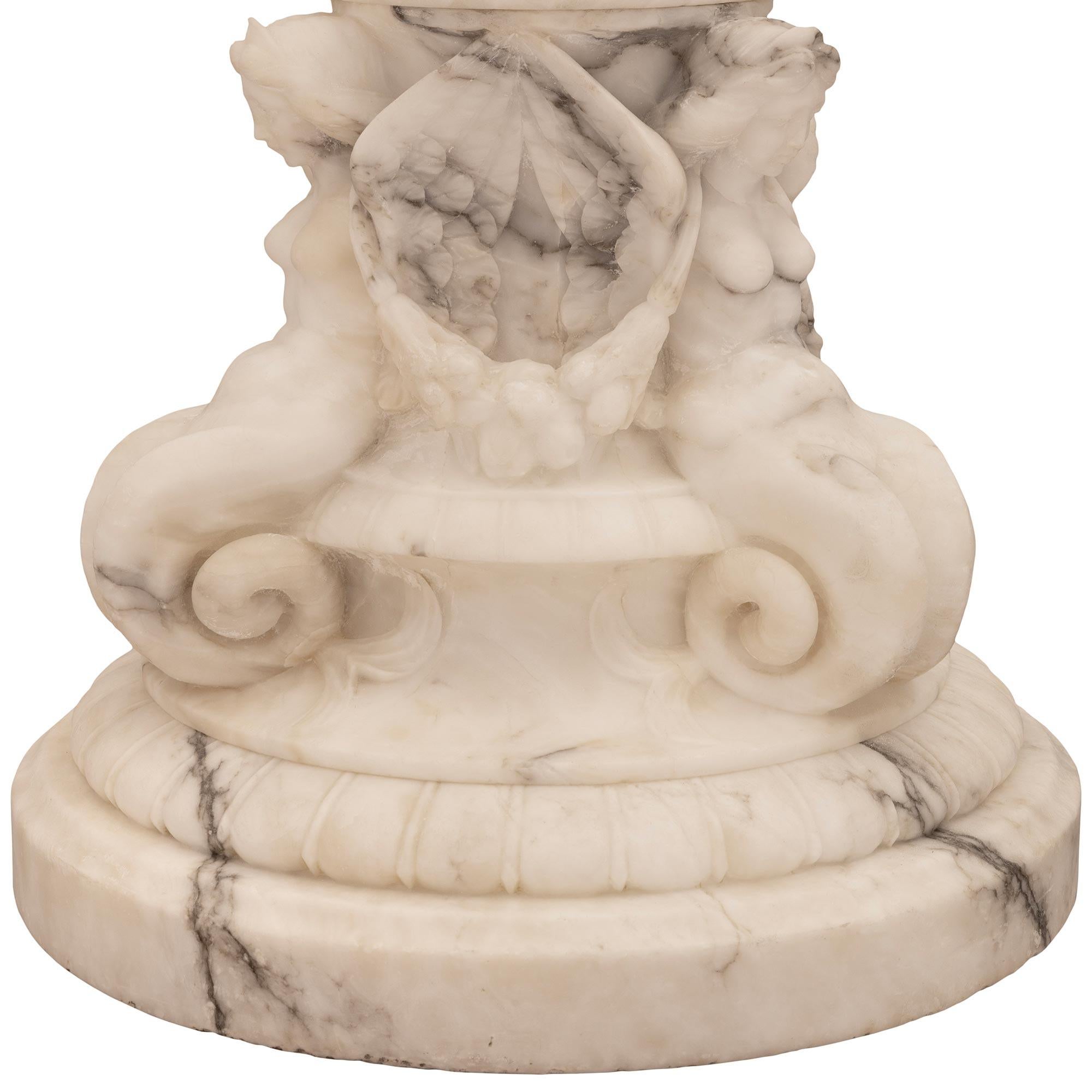 Italienische neoklassische Stehlampe aus dem 19. Alabaster Stehlampe im Angebot 2