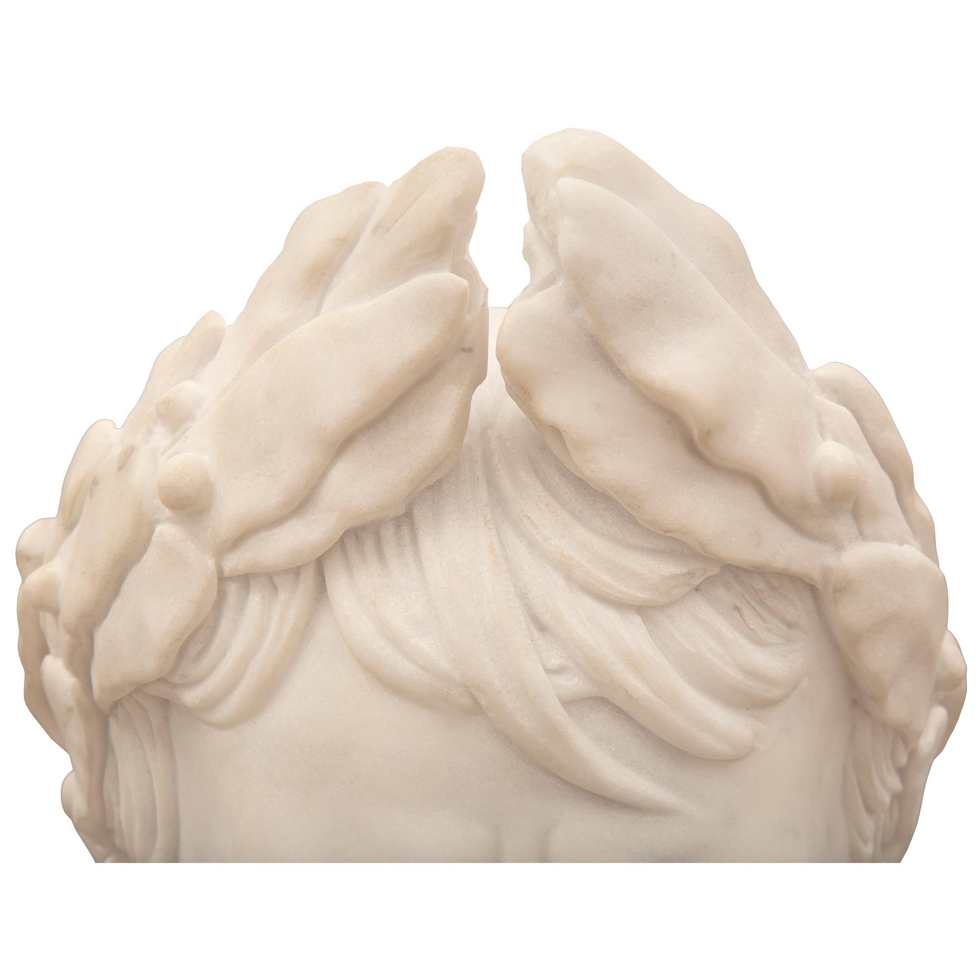 XIXe siècle Buste de Napoléon du 19ème siècle, néoclassique italien en vente