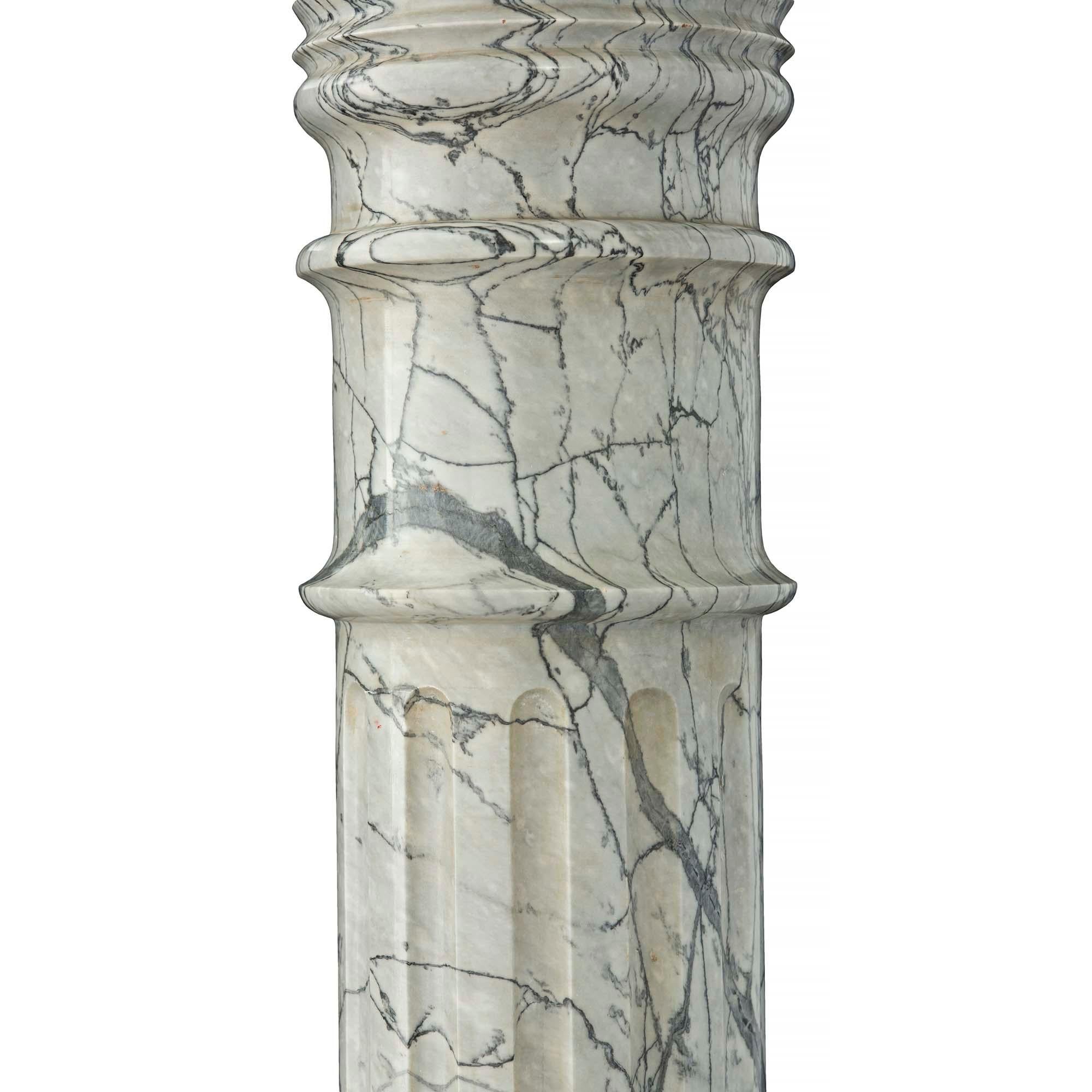 Italian 19th Century Neo-Classical St. Marble and Onyx Pedestal Column For Sale 1