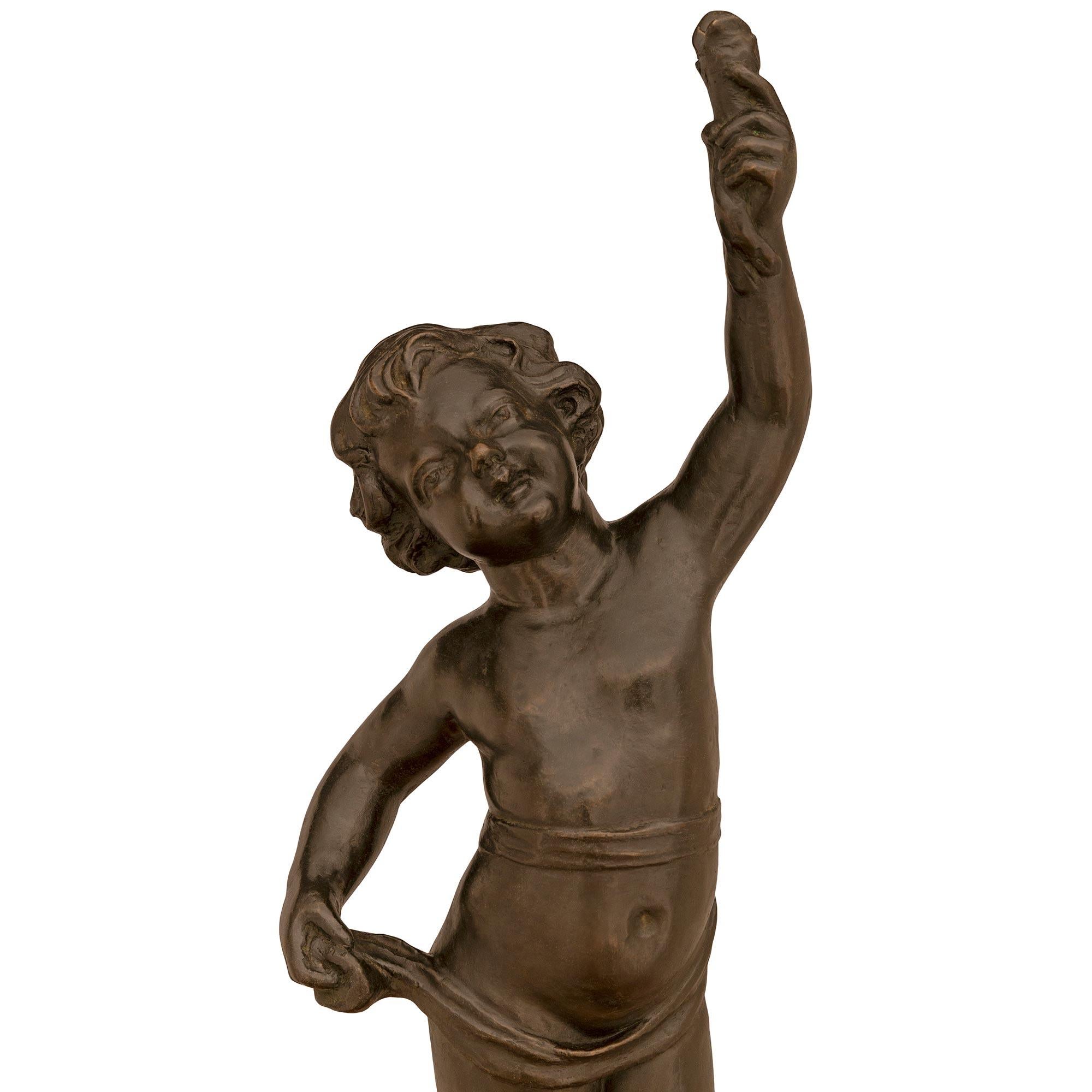 Italienischer neoklassizistischer Brunnen des 19. Marmor- und patinierter Bronzebrunnen im Zustand „Gut“ im Angebot in West Palm Beach, FL