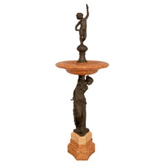 Fuente neoclásica italiana del siglo XIX st. Fuente de mármol y bronce patinado