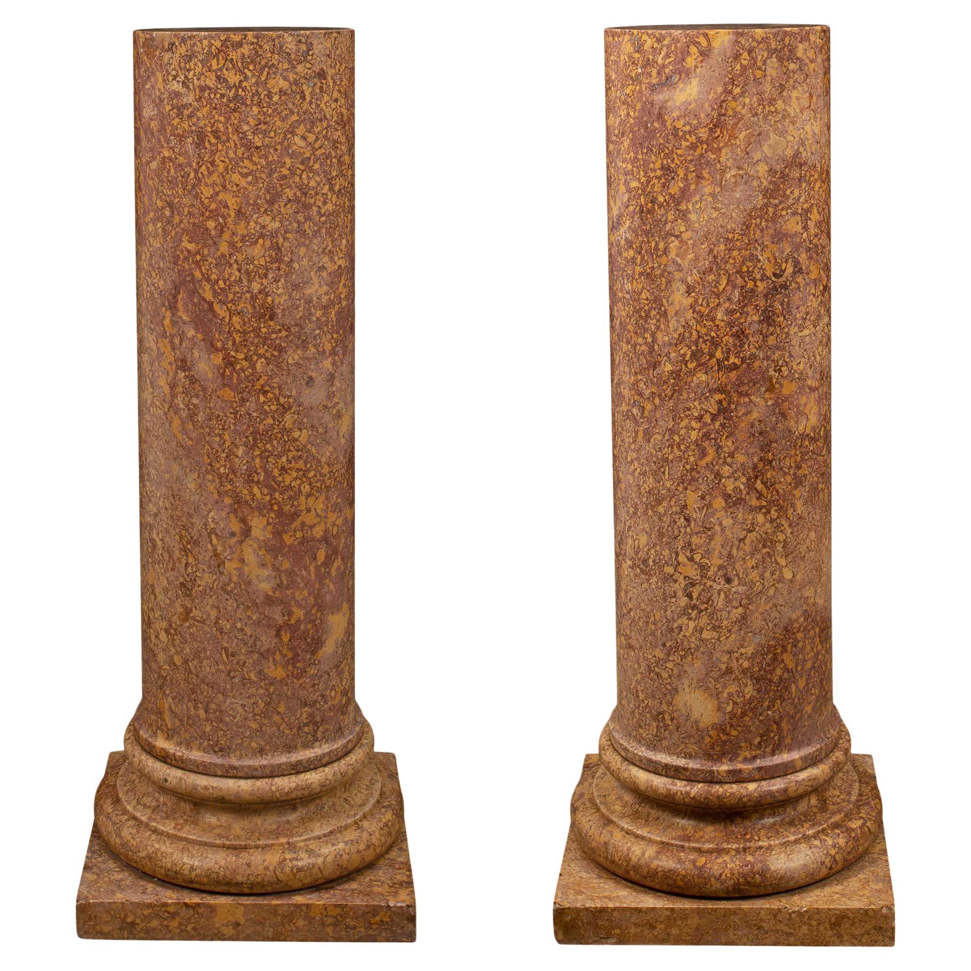 Columnes de piédestal en marbre de style néo-classique italien du 19ème siècle en vente