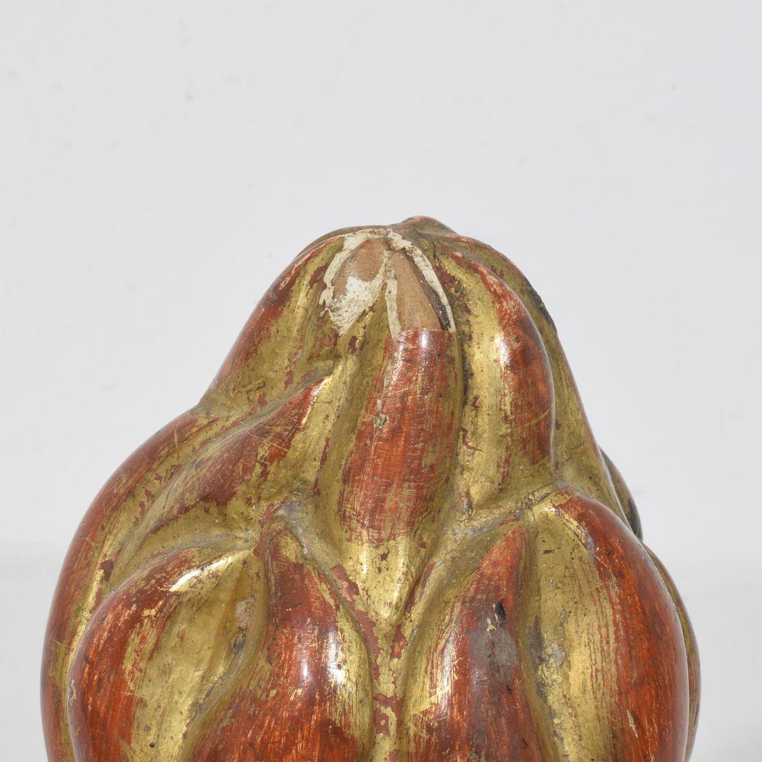 Adornos neoclásicos italianos de madera dorada tallada del siglo XIX en venta 12