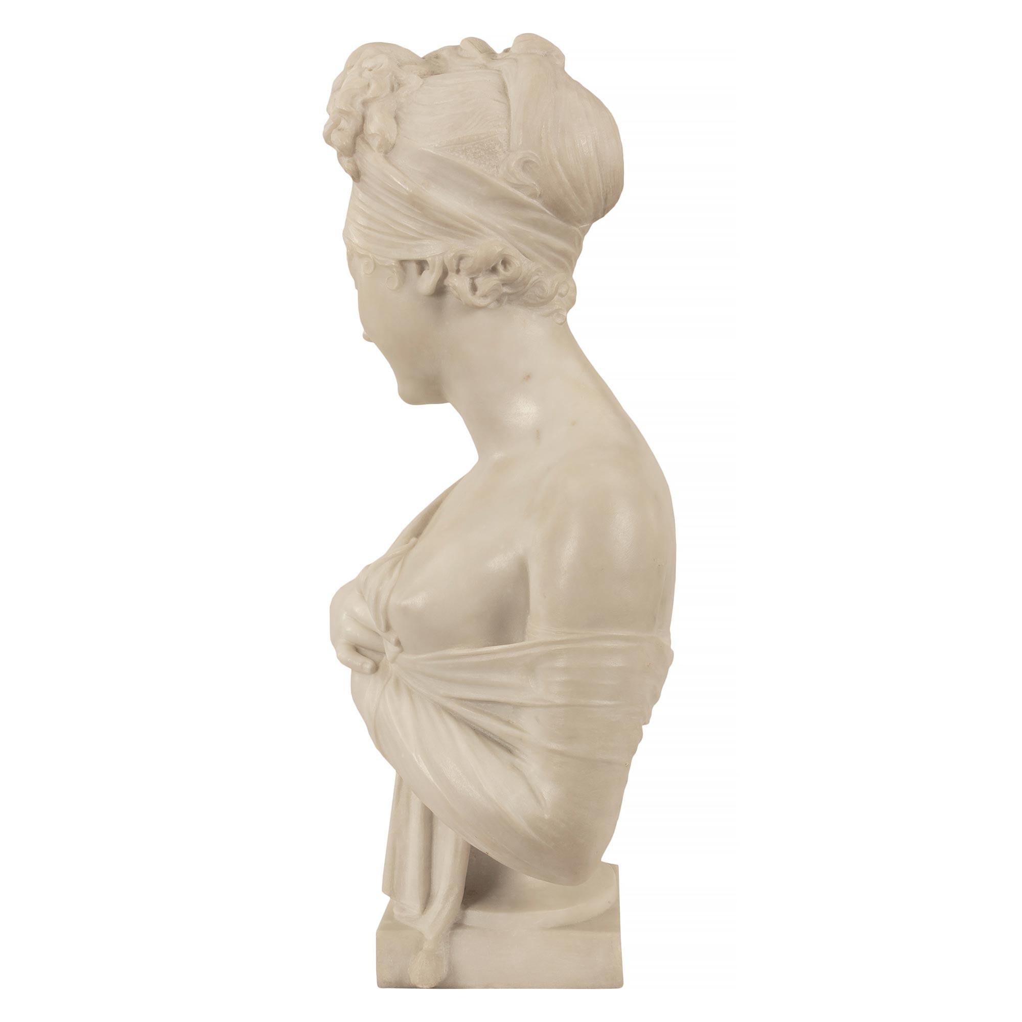 Italian 19th Century Neoclassical St. Carrara Marble Bust of Juliette Recamier For Sale 3