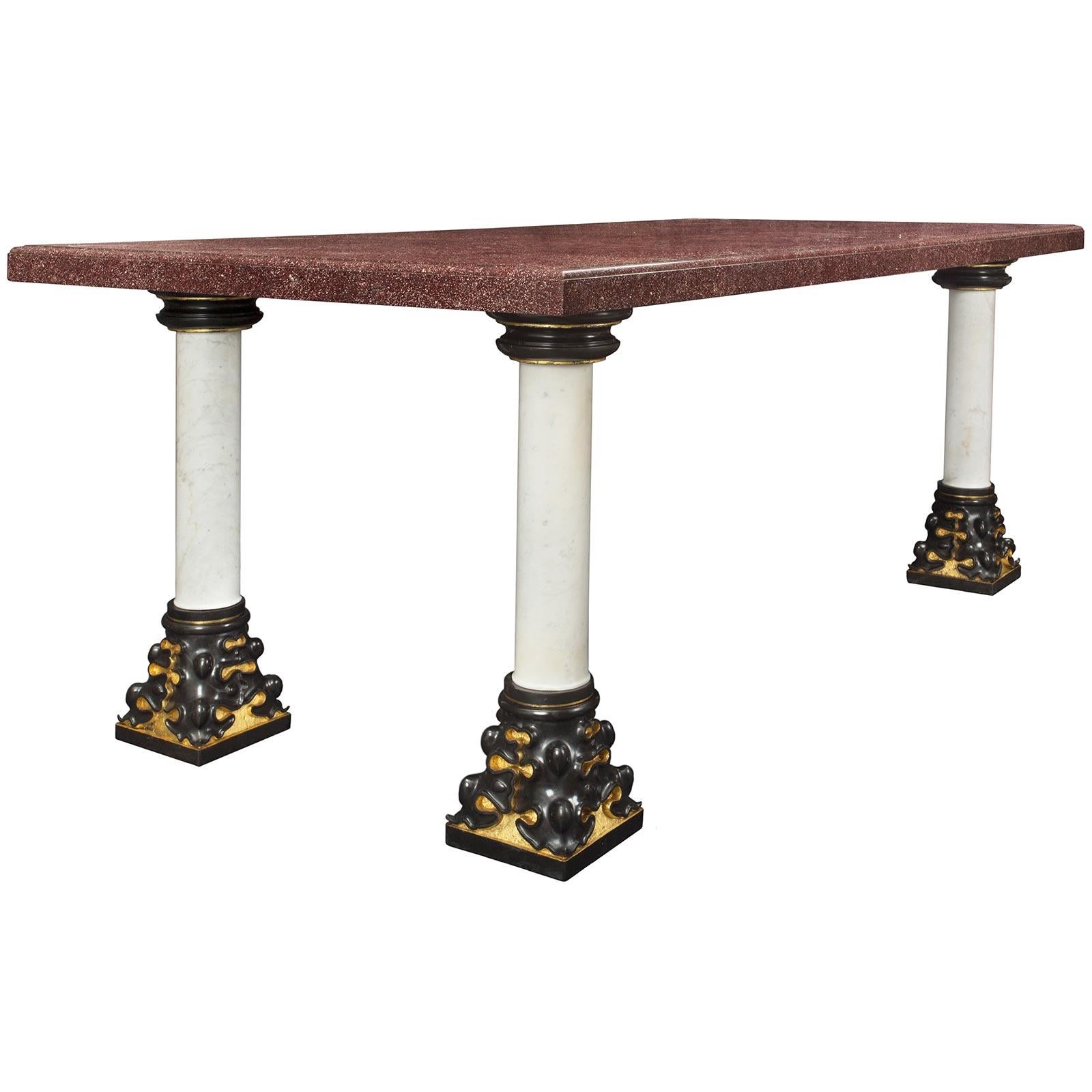 Néoclassique Table centrale et table à manger italienne de style néoclassique du 19ème siècle en marbre en vente