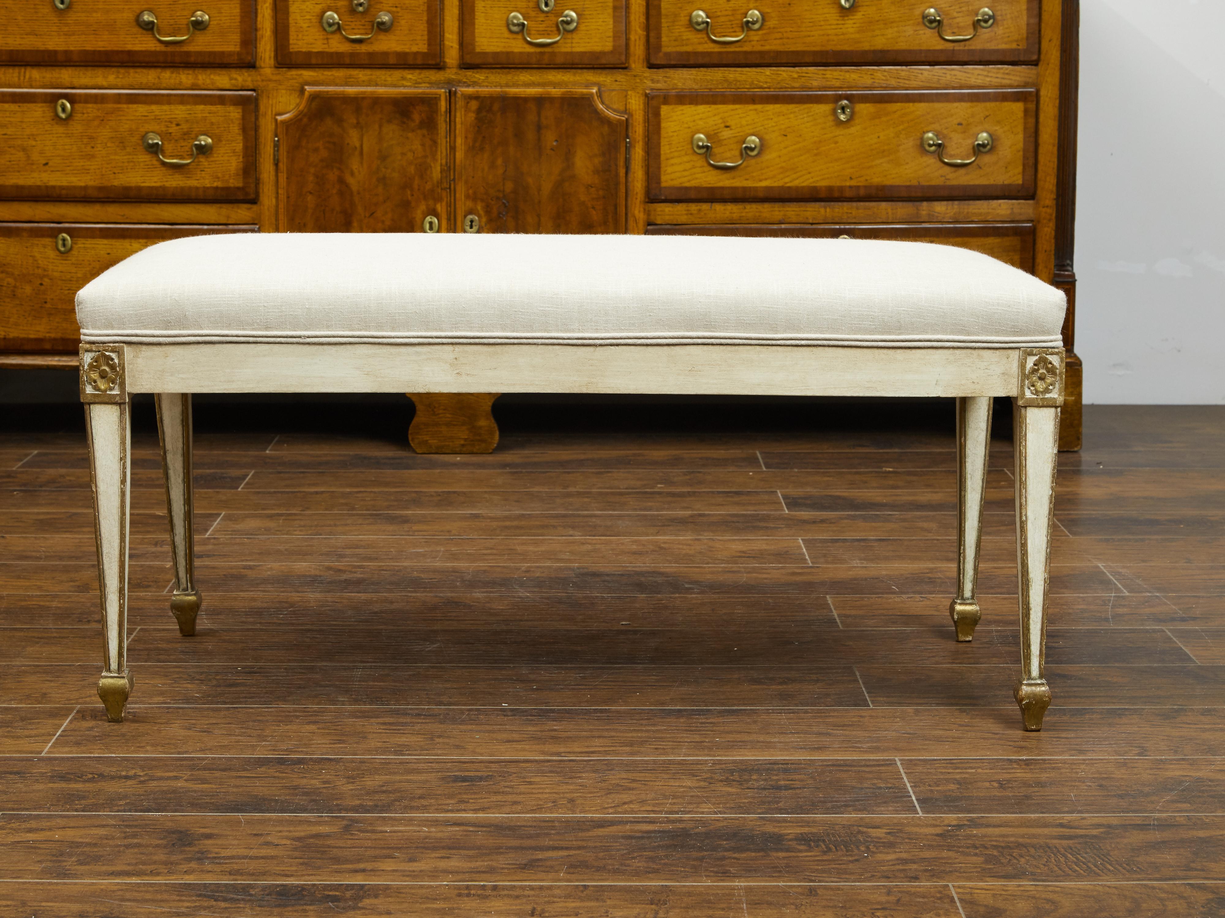 Italian 19th Century Neoclassical Style Painted Bench with Gilded Rosettes 2