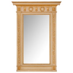 Miroir italien de style néoclassique du XIXe siècle en bois patiné et doré