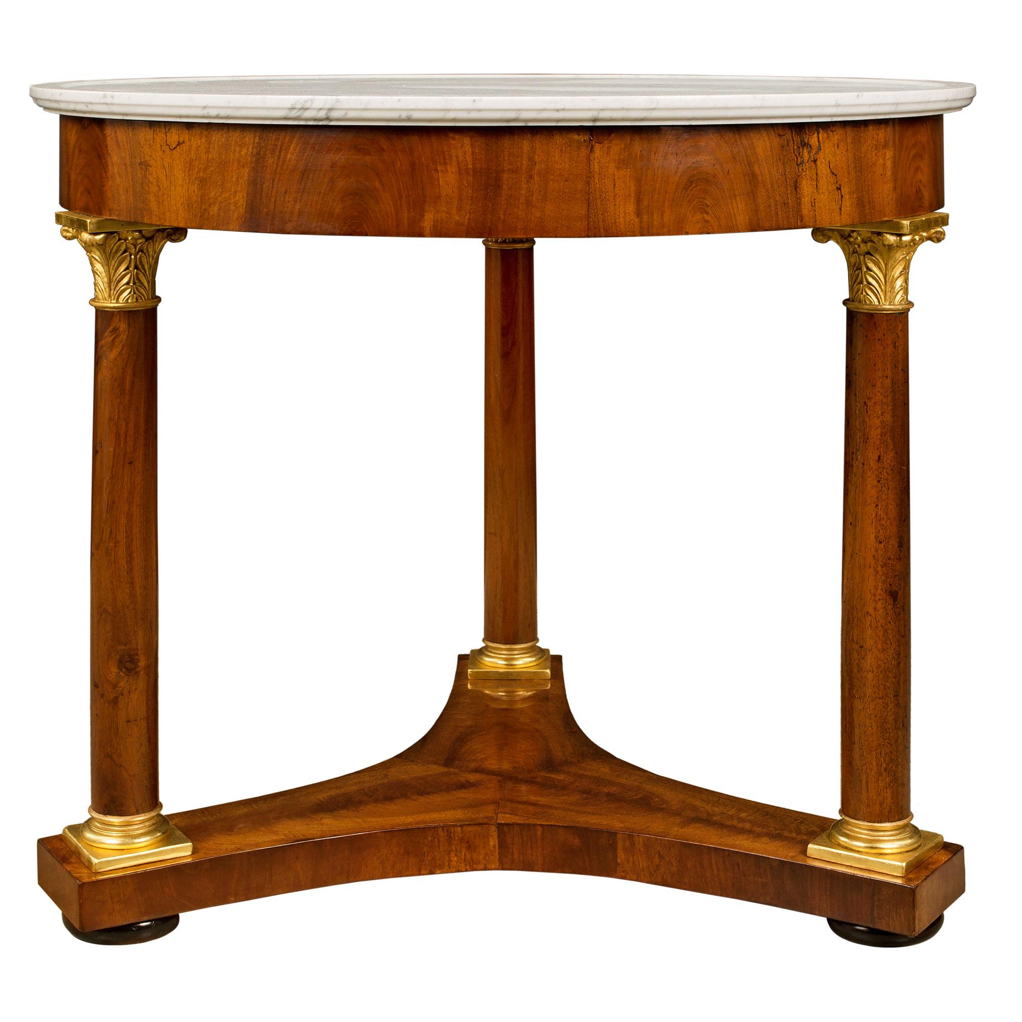 Italian 19th Century Neoclassical Style Walnut and Marble Center Table In Good Condition For Sale In West Palm Beach, FL