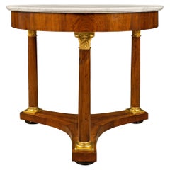 Table centrale italienne de style néoclassique du XIXe siècle en noyer et marbre