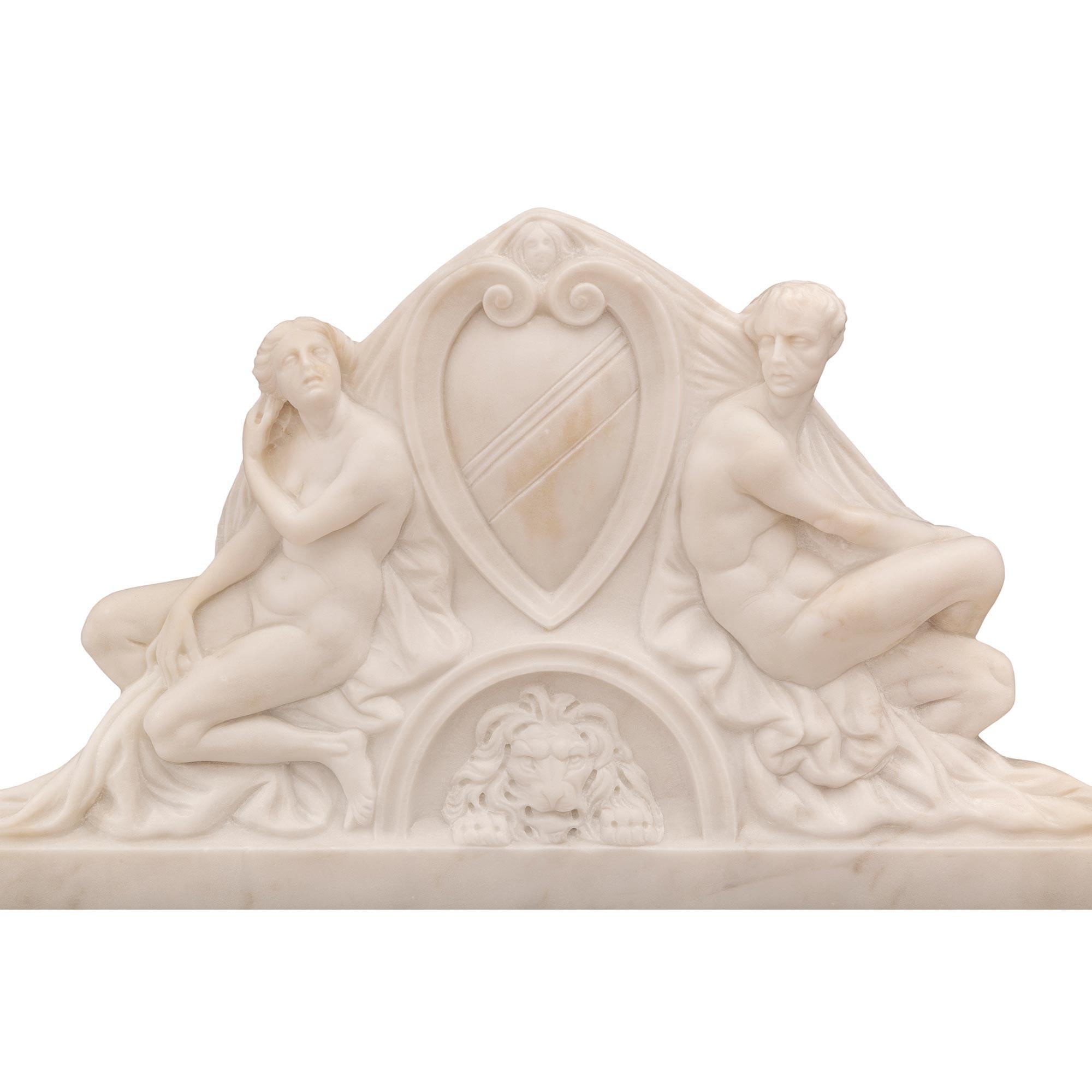 XIXe siècle Banc italien de style néoclassique du 19ème siècle en marbre de Carrare blanc