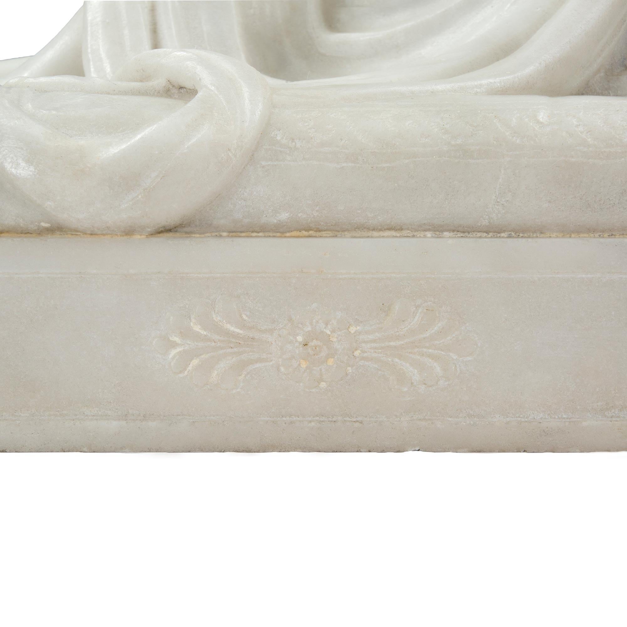 Italian 19th Century Neoclassical White Carrara Marble Sculpture For Sale 5