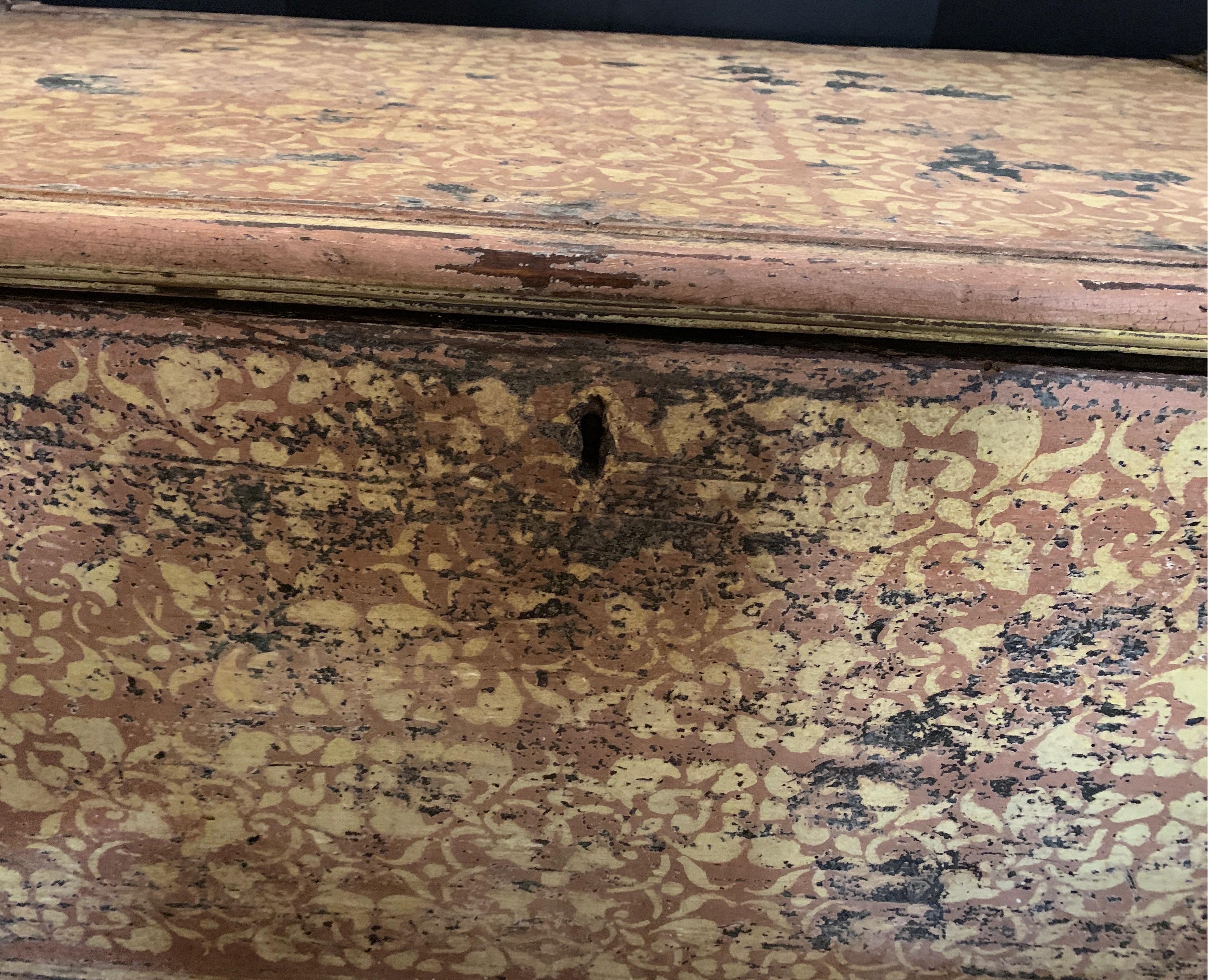 Italian 19th Century Painted Trunk In Fair Condition For Sale In Houston, TX