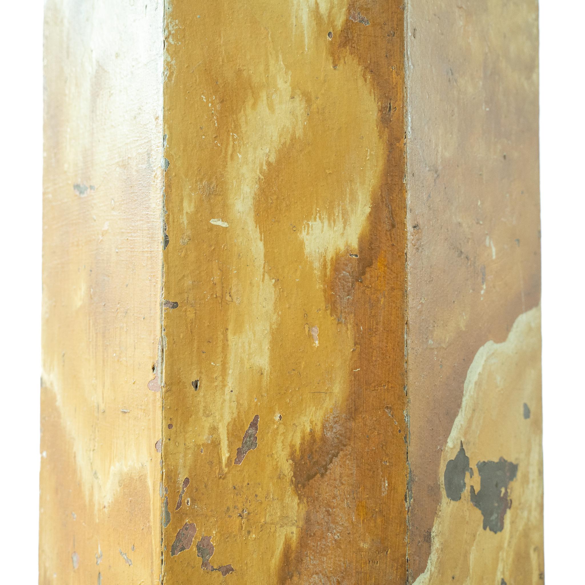 Italian 19th Century Painted Wood Pedestal en Bueno estado para la venta en Southampton, GB