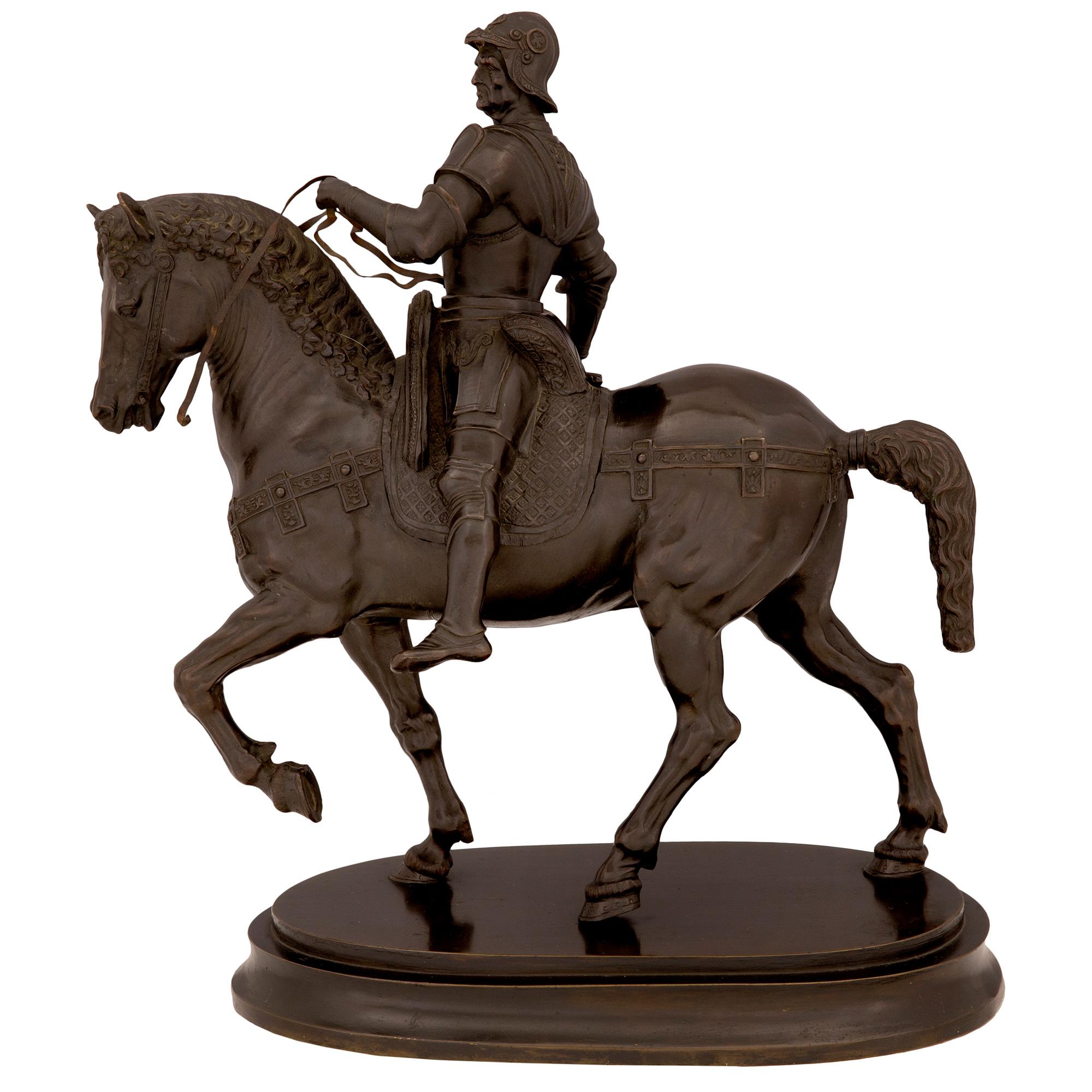 Italian 19th Century Patinated Bronze Statue of a Nobleman on His Horse For Sale 1