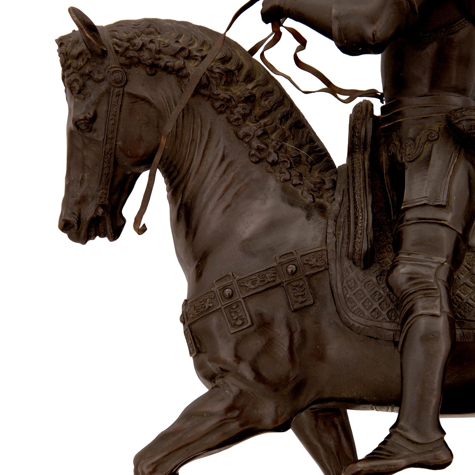Italian 19th Century Patinated Bronze Statue of a Nobleman on His Horse For Sale 3